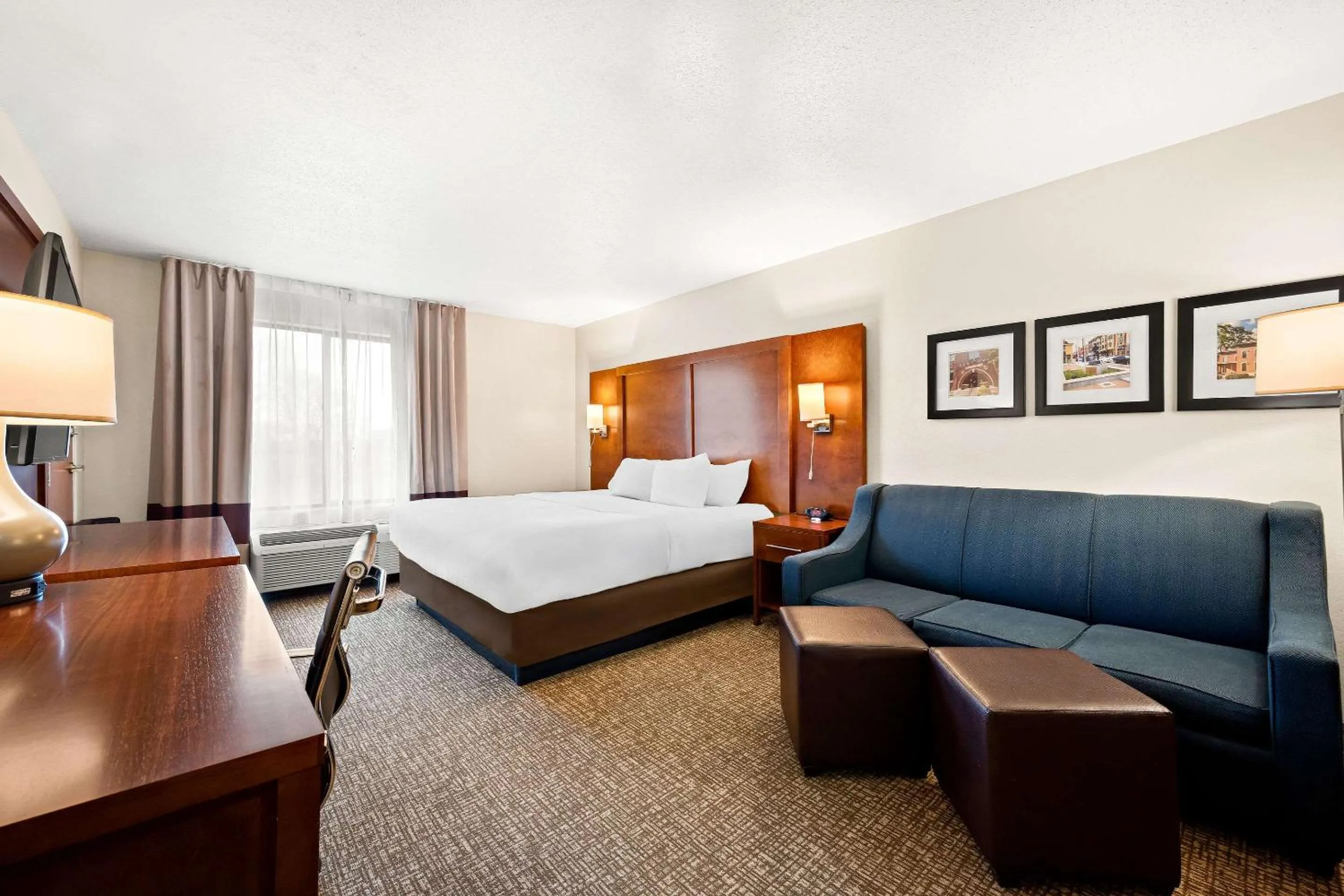 King Room - Disability Access/Non-Smoking in Comfort Inn & Suites Decatur-Forsyth