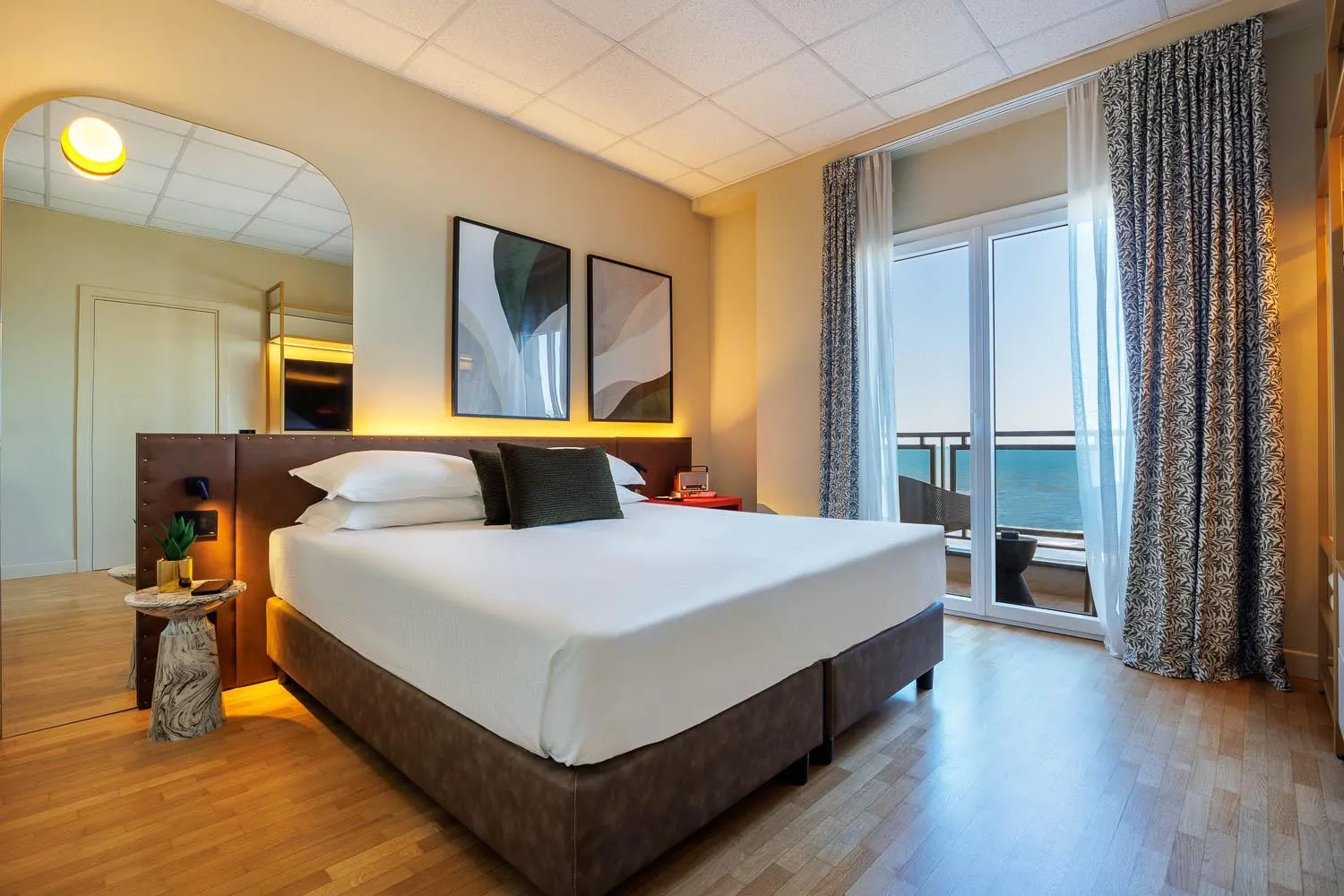 The Atlantic - Sea View in Charlie in Pesaro