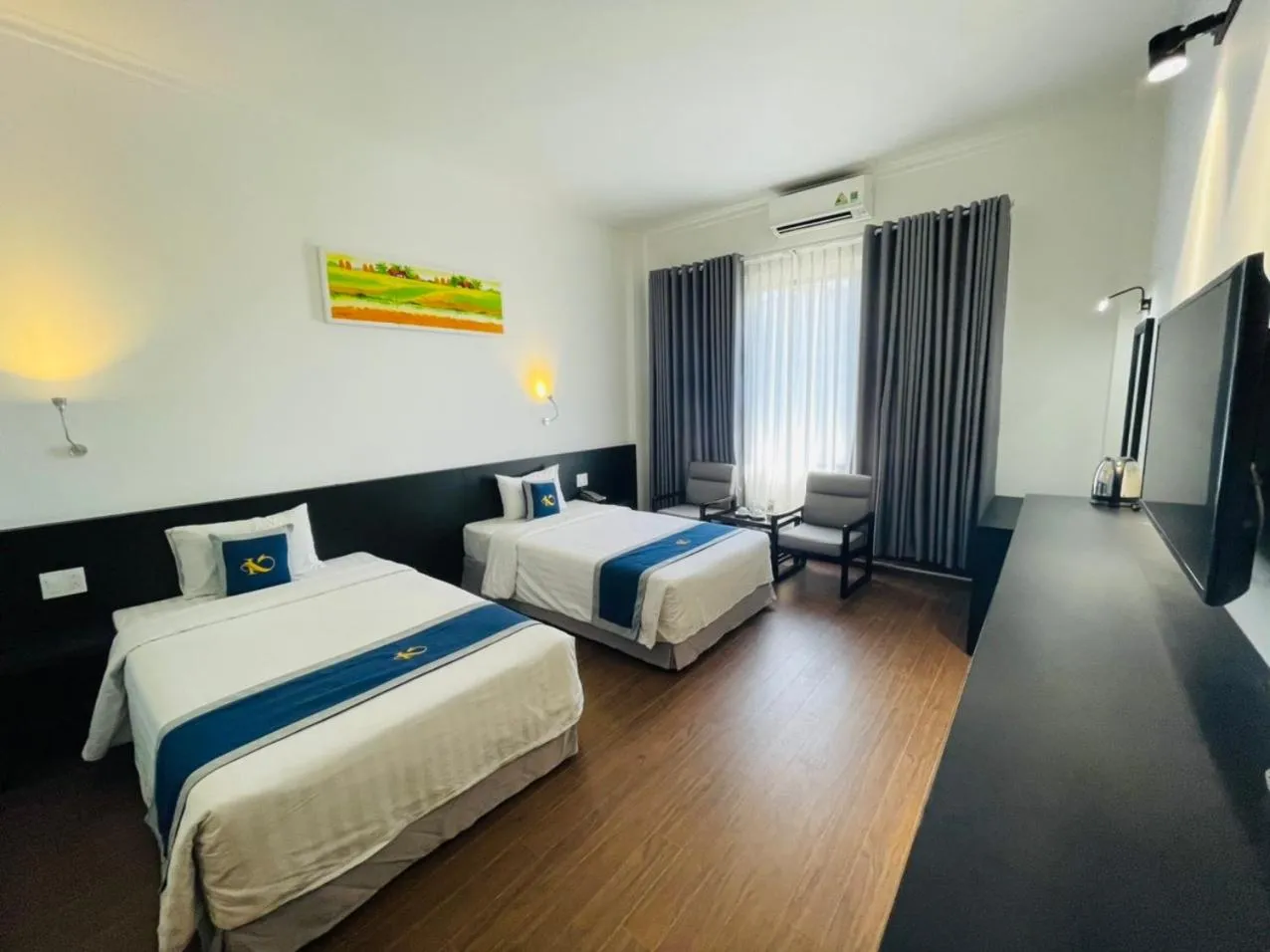 Superior Twin Room in Ky Hoa Hotel Ho Chi Minh