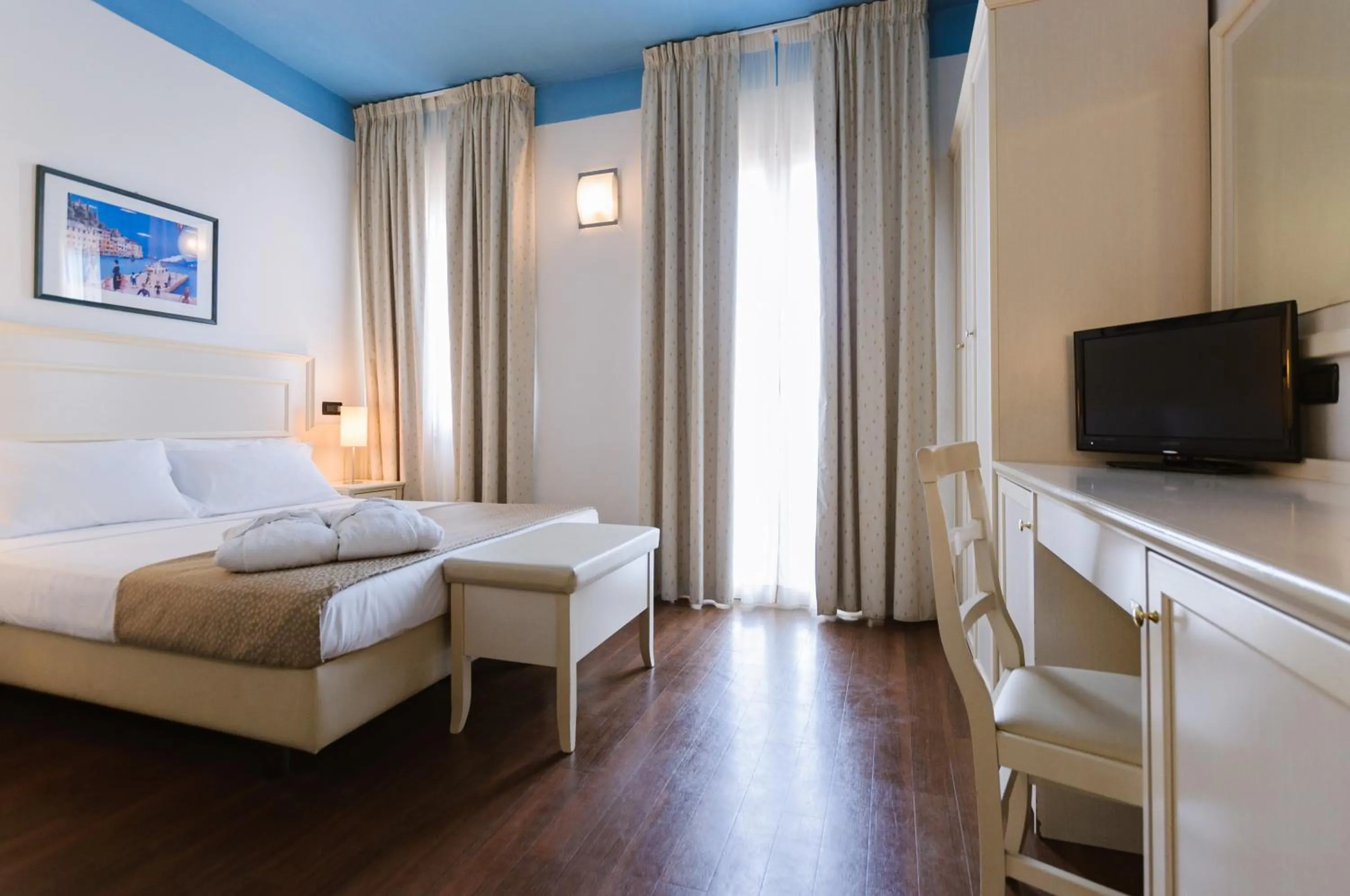 Comfort Double or Twin Room - single occupancy in Hotel Fra I Pini