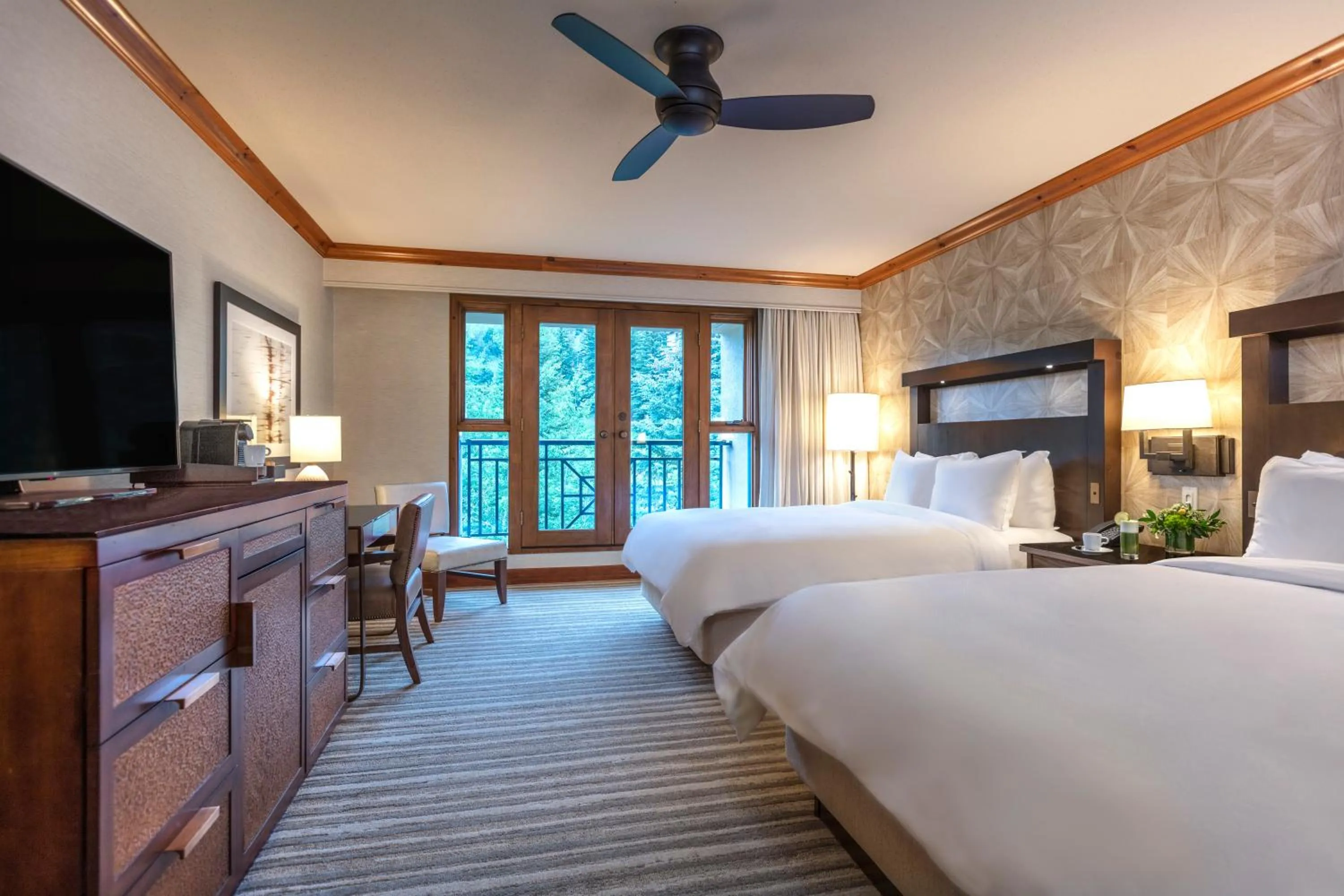 Queen Room in Park Hyatt Beaver Creek Resort and Spa, Vail Valley