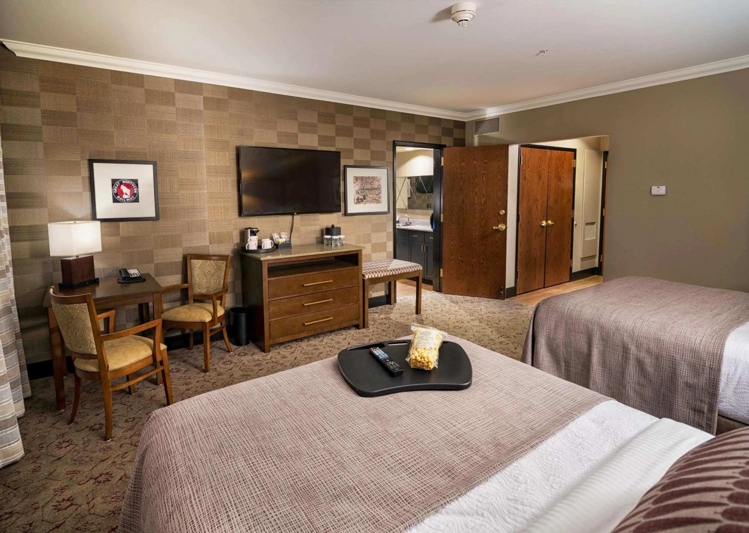 King Suite - Non-Smoking in Best Western Premier Helena Great Northern Hotel