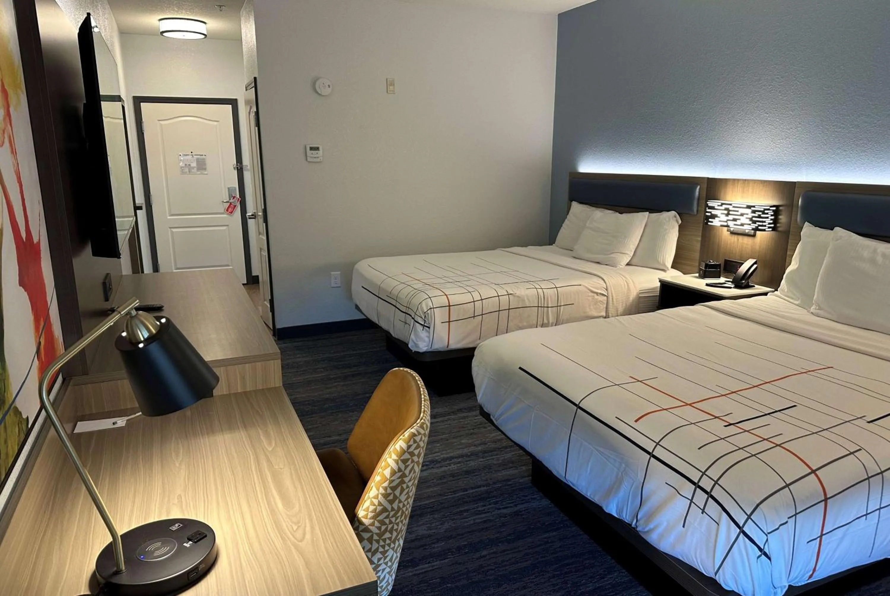 Deluxe Queen Room with Two Queen Beds in La Quinta by Wyndham Macon West