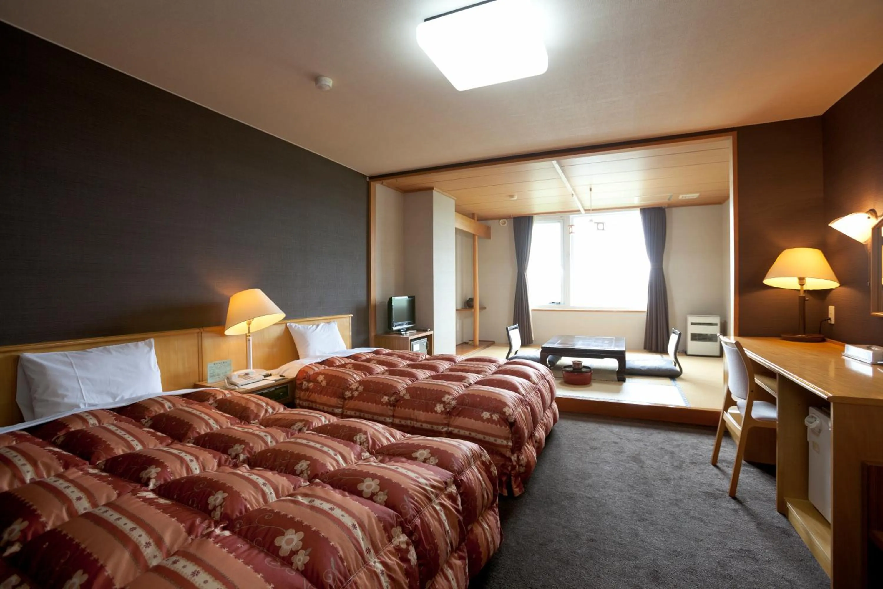 Room with Tatami Area-Main BLD-Mountain View - Non-Smoking in Abashiri Kanko Hotel