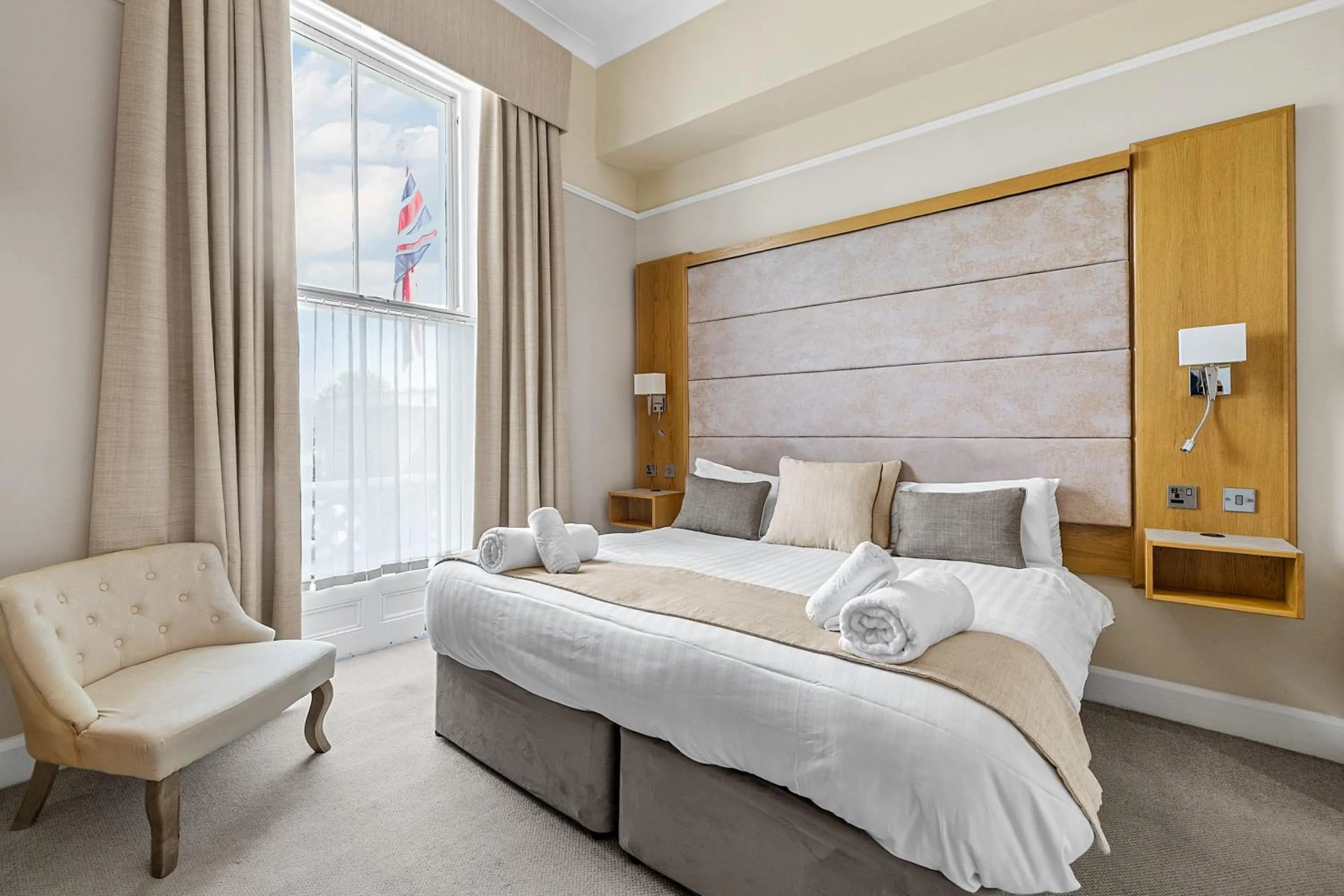 King Room in Invicta Hotel Plymouth