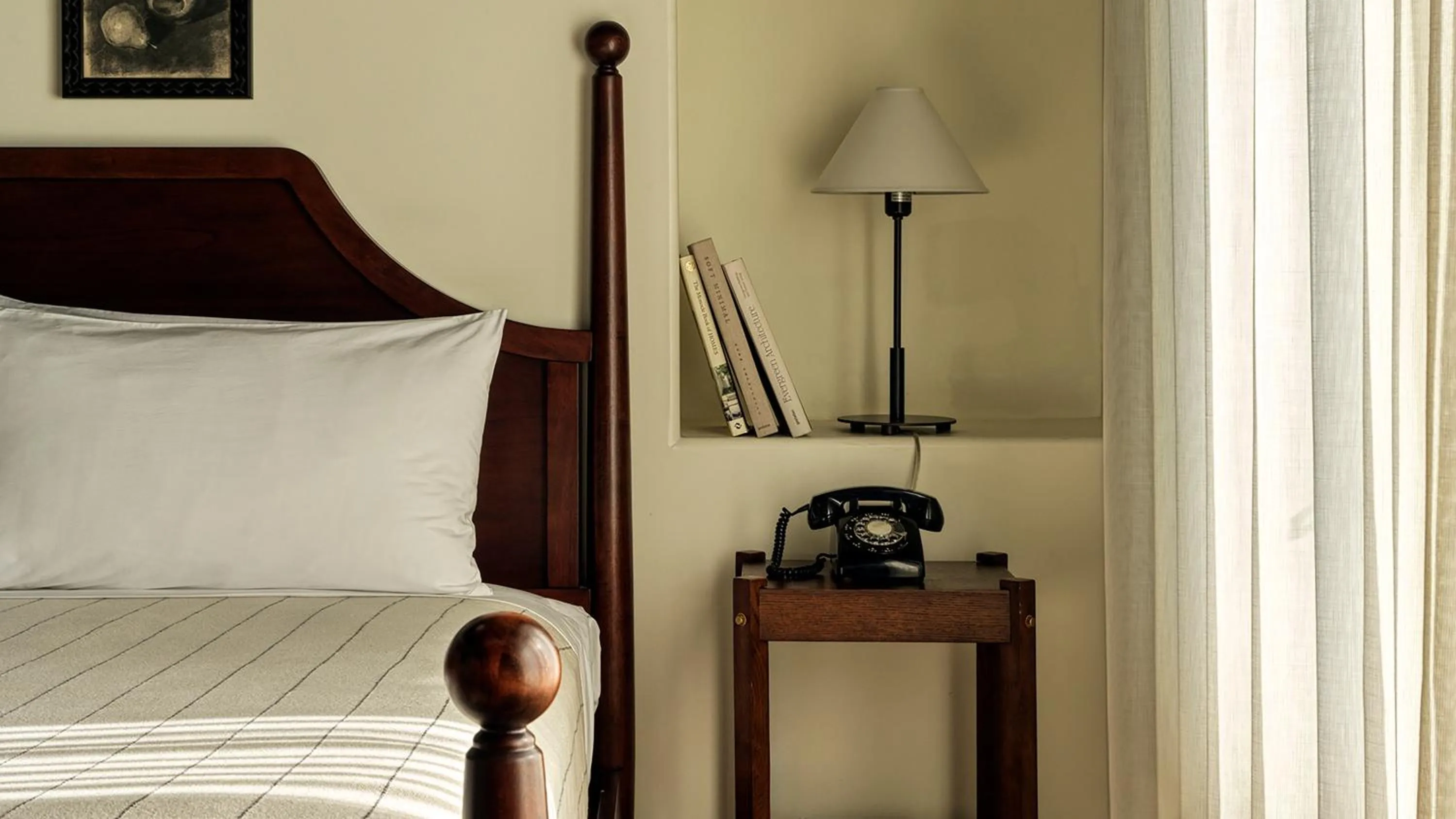 Classic King in La Playa Hotel