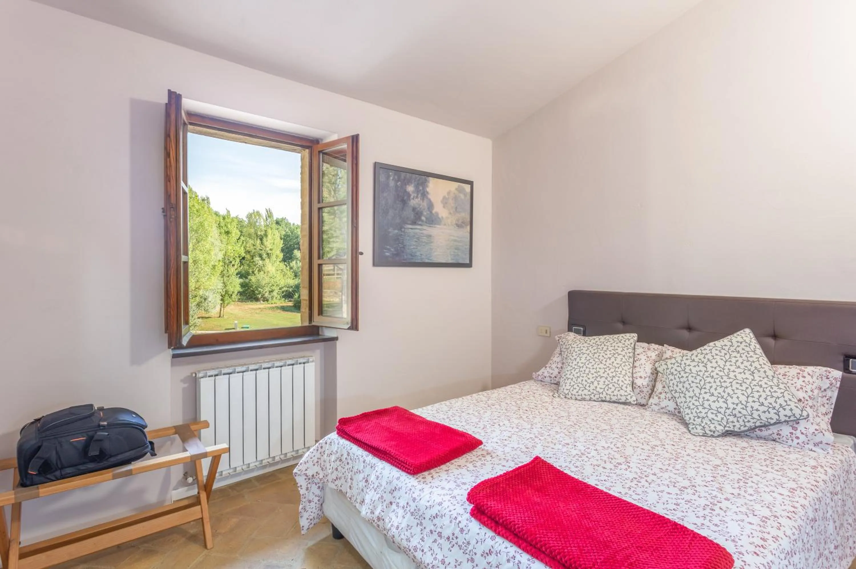 Double Room in GH Borgo Pulciano Agriturismo