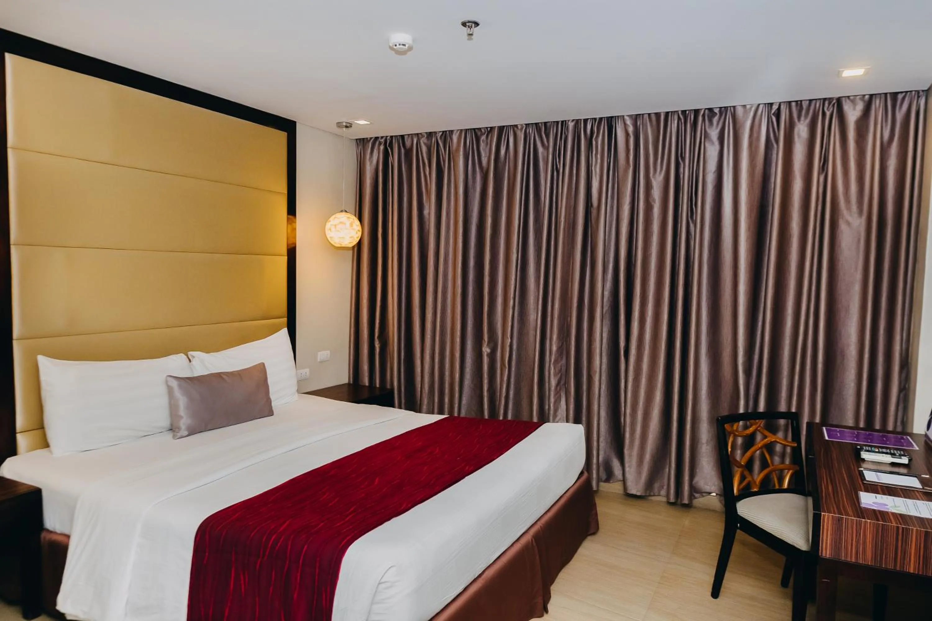 Standard Double or Twin Room in Goldberry Suites & Hotel Mactan
