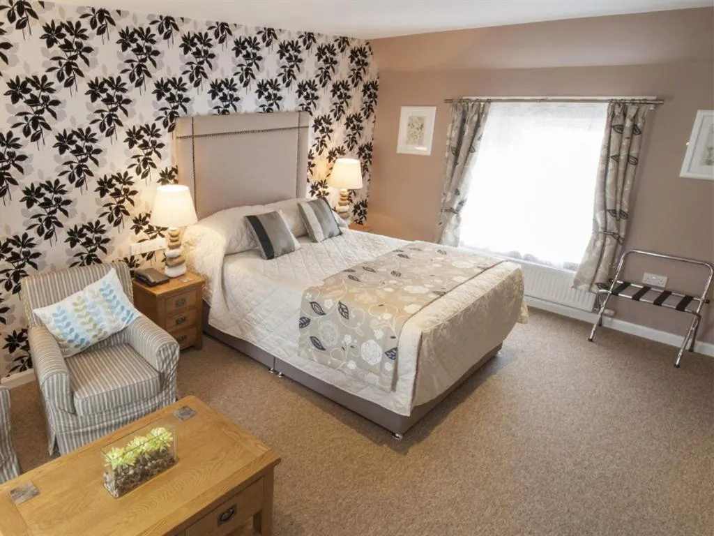 Superior Double Room - single occupancy in The Commercial Hotel