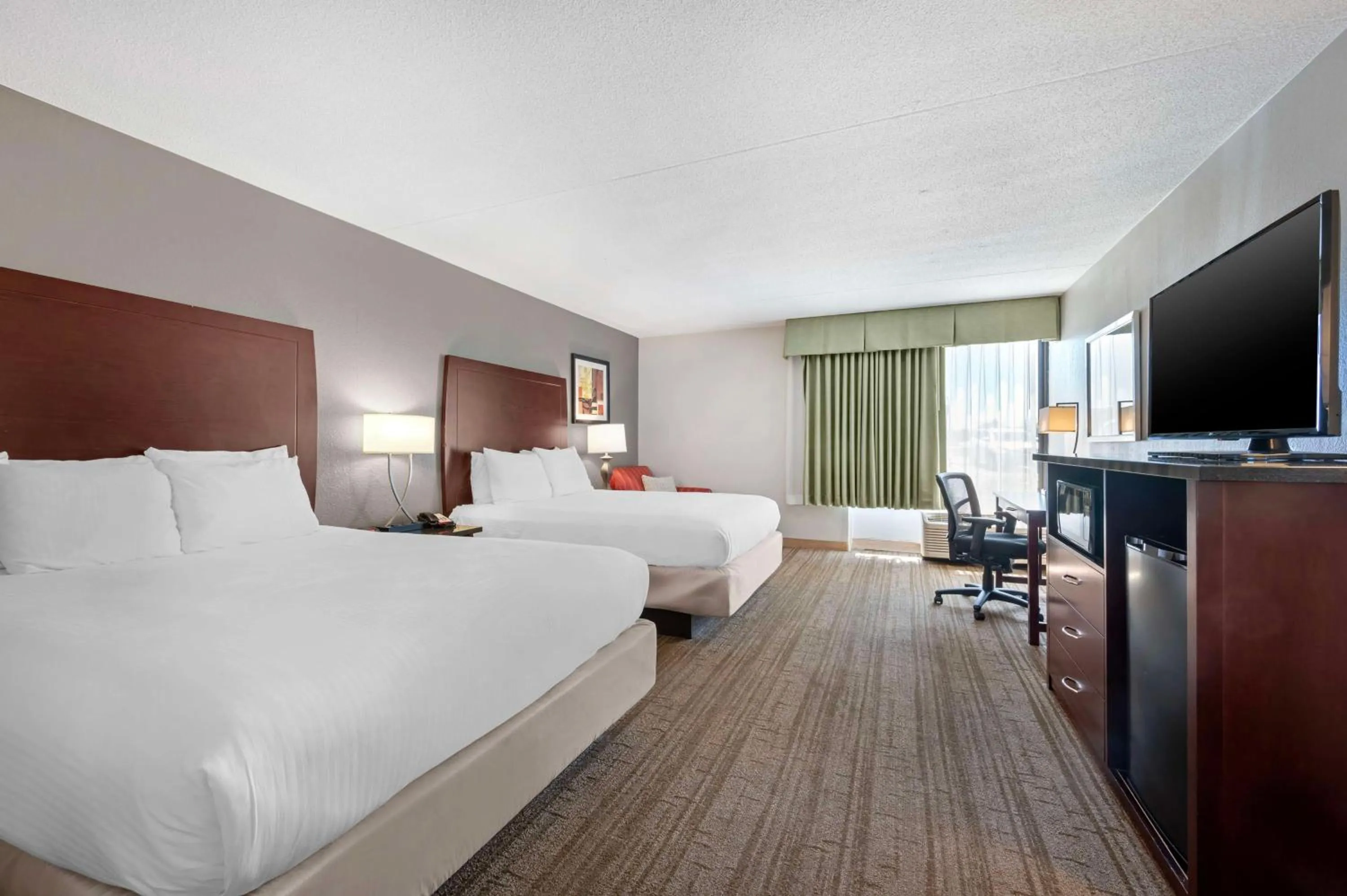 Queen Room with Two Queen Beds in Best Western Ashbury Inn