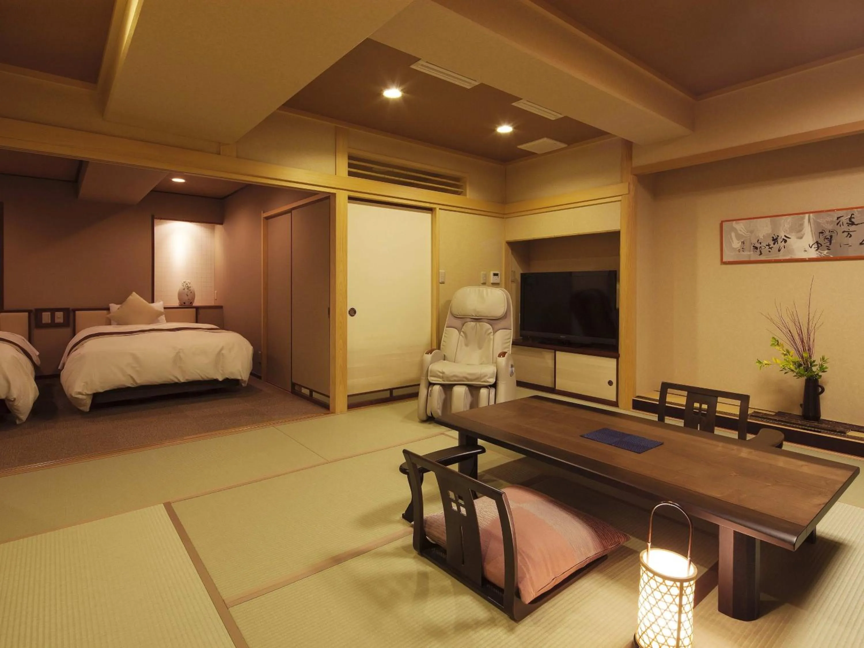 Japanese-style Deluxe Room with View Bath - Non-Smoking in Hotel Kazurabashi