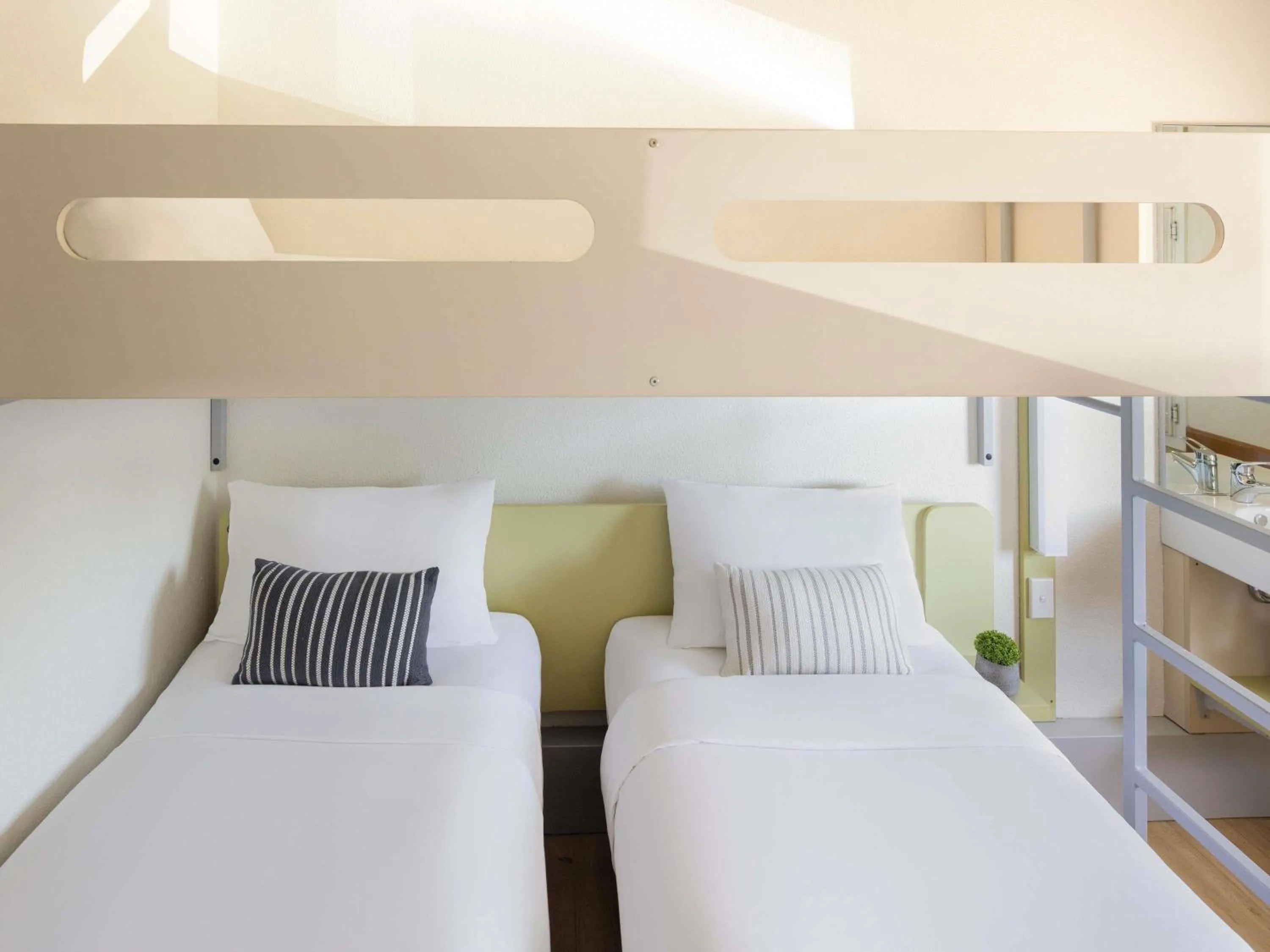 Standard Twin Room with a Bunk Bed in ibis Budget - Newcastle