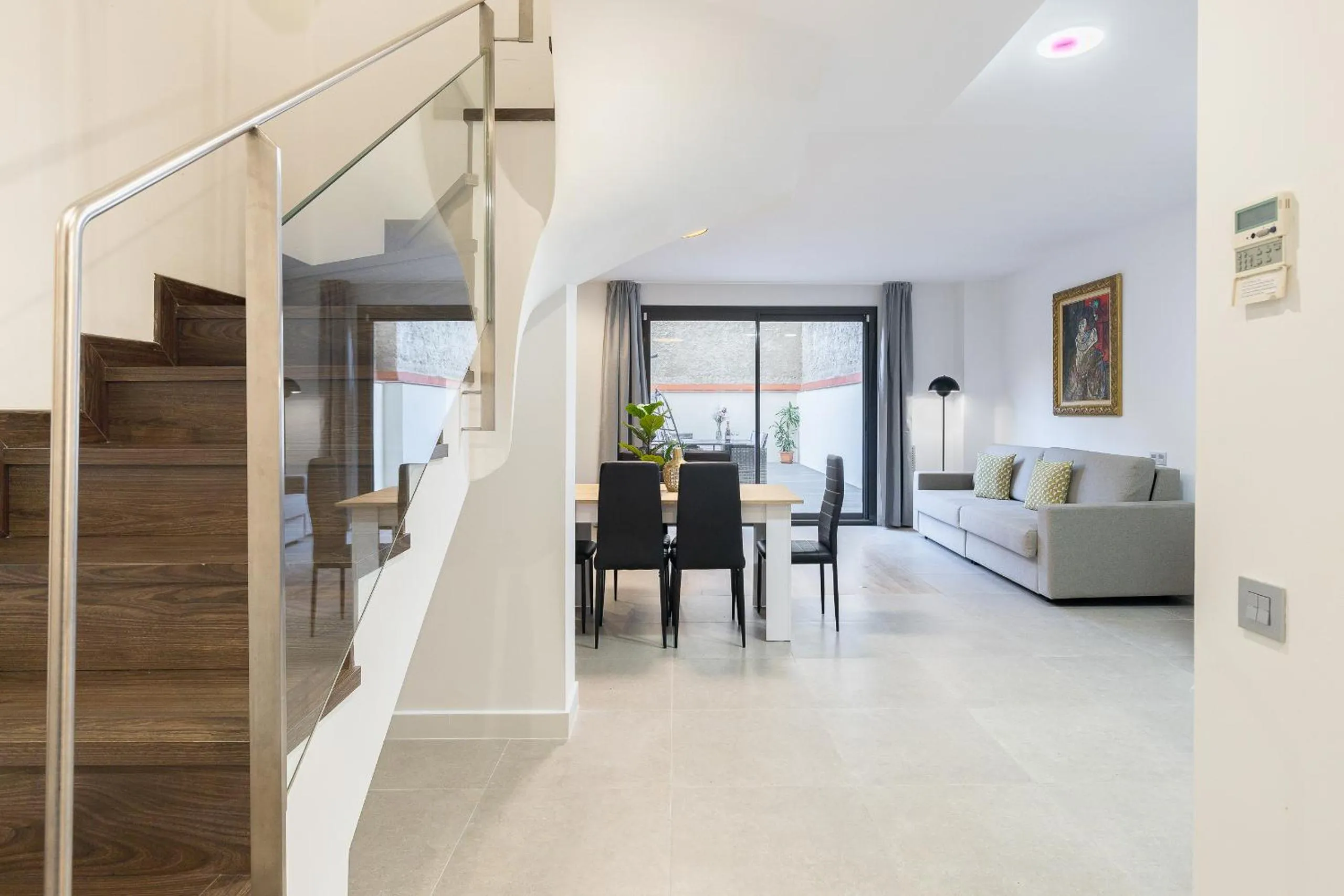 Duplex Apartment in Cosmo Apartments Consell de Cent - Plaza Universitat