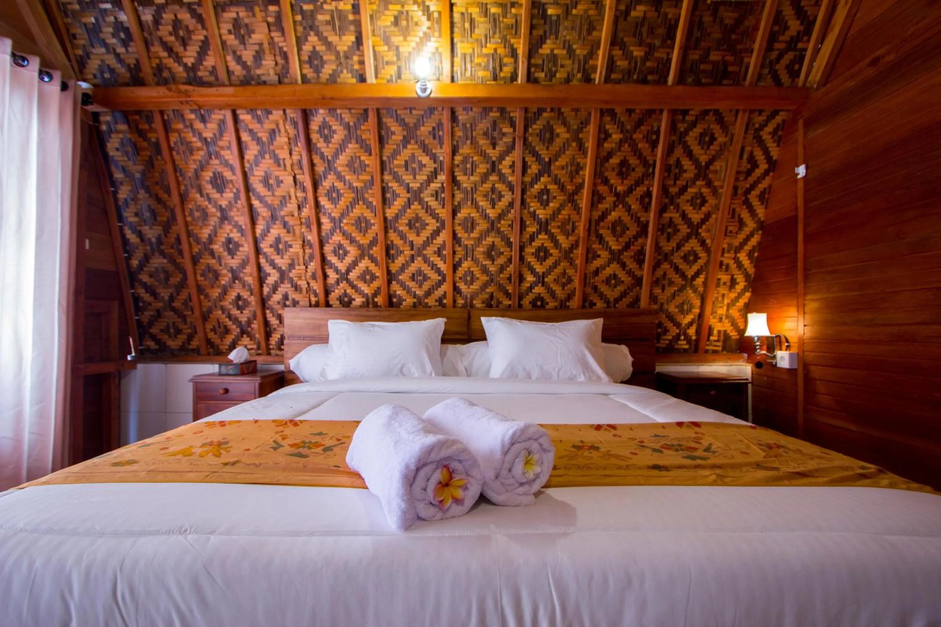 Bungalow with Garden View in Penida Krusty Hill by ecommerceloka