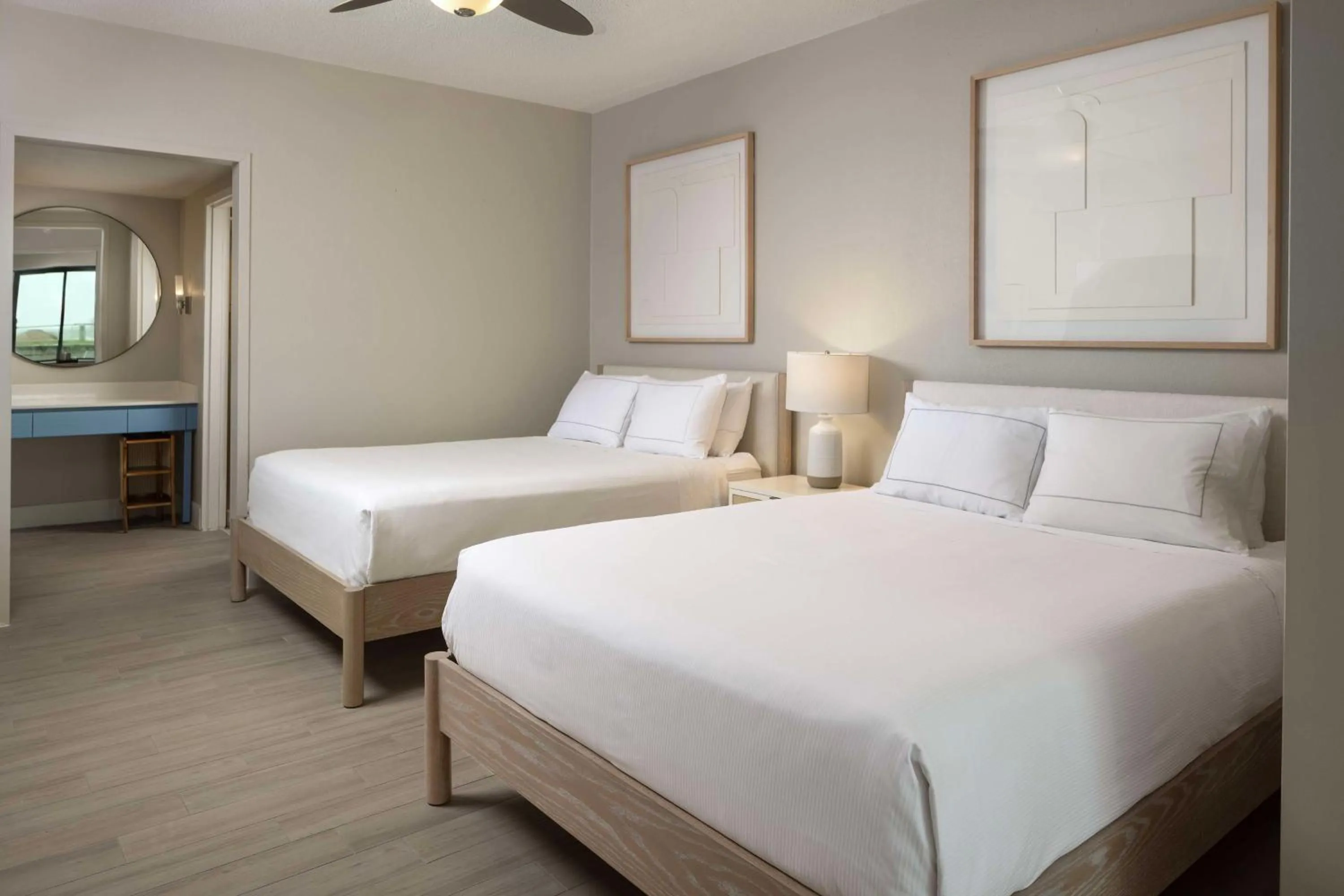 One-Bedroom Queen Suite - single occupancy in Hilton Daytona Beach Resort