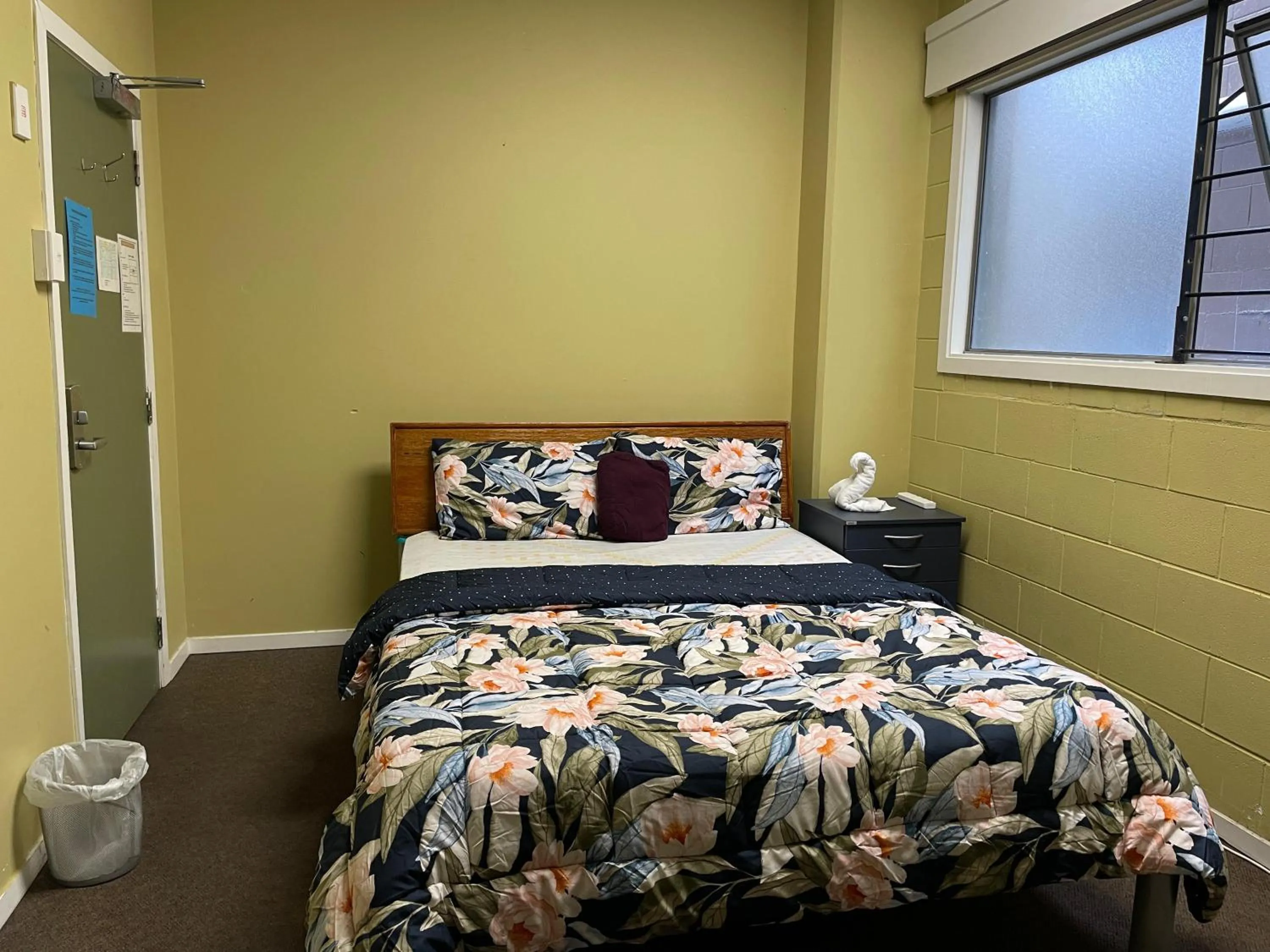 Budget Double Room in Silverfern Backpackers
