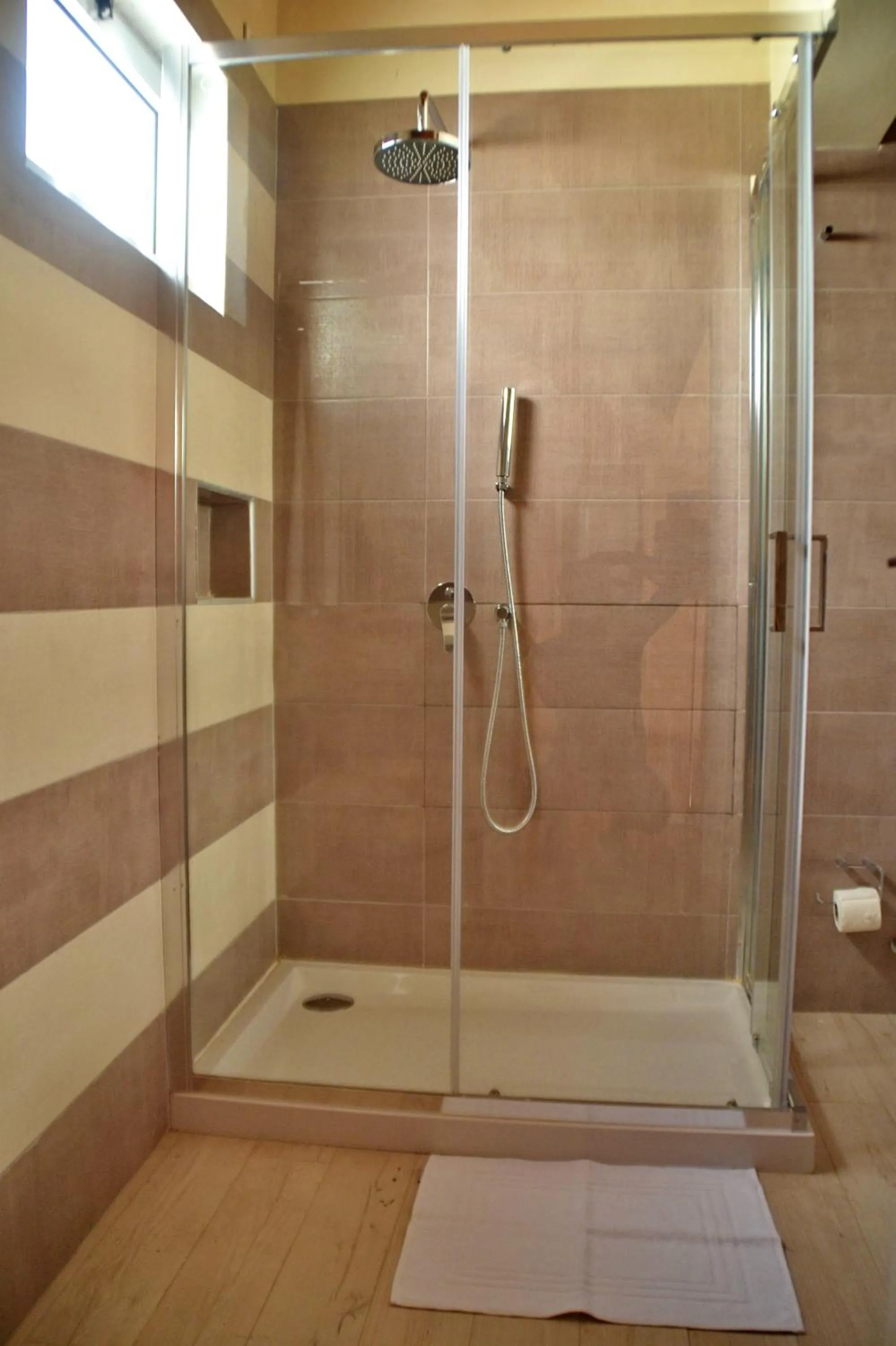 Family Room in Ouril Hotel Julia