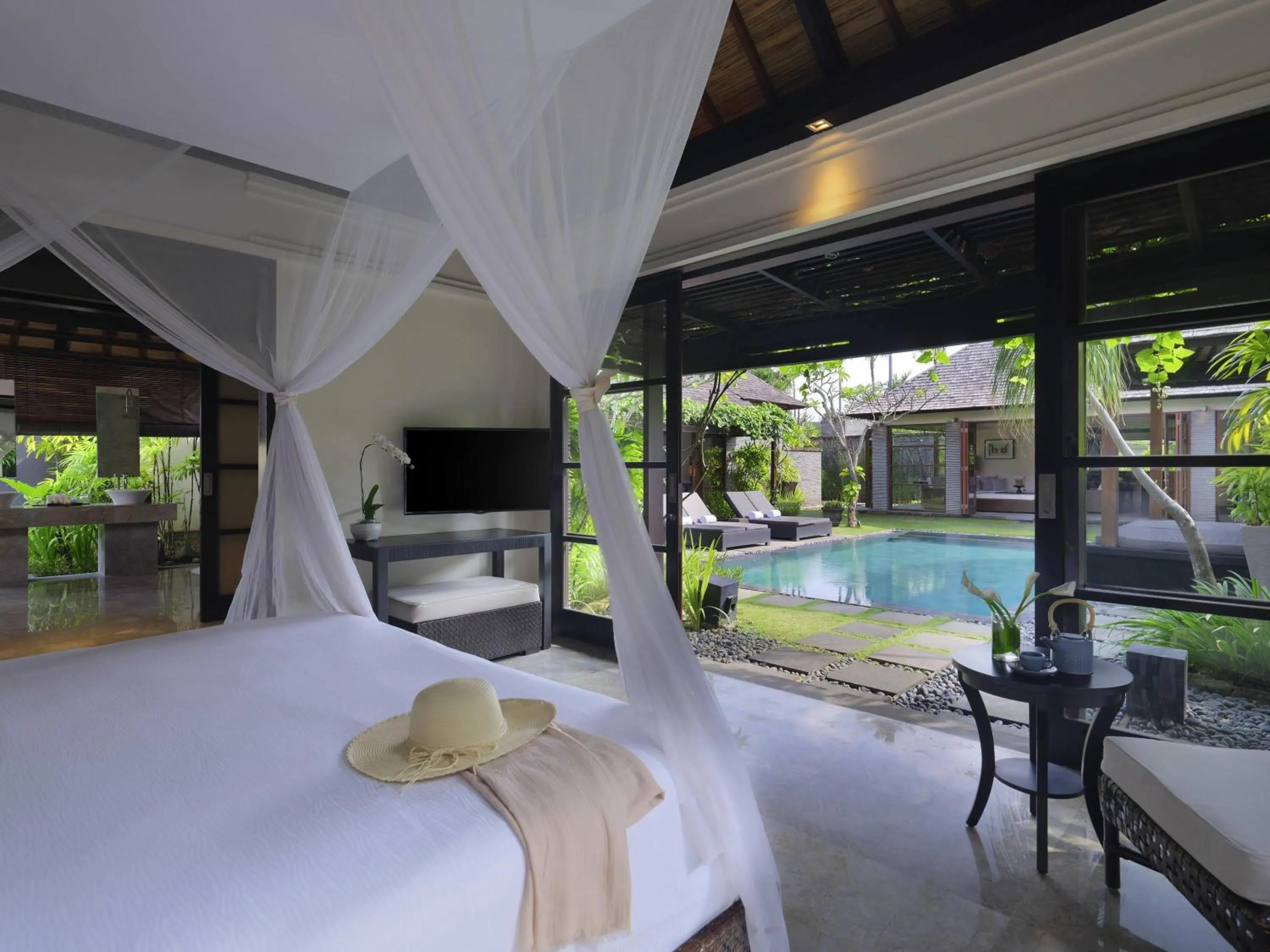 Four-Bedroom Presidential Pool Villa in Peppers Seminyak