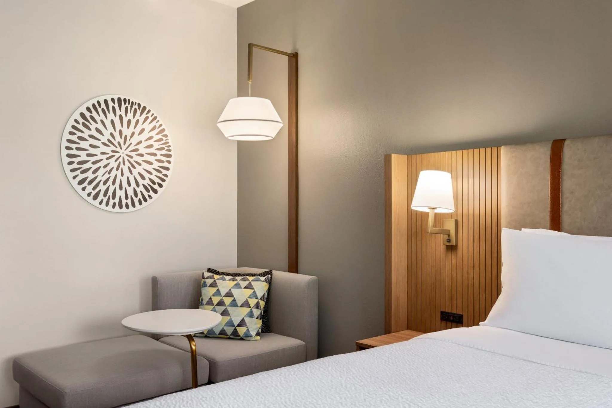 Standard King Room in Holiday Inn Birmingham - Hoover by IHG