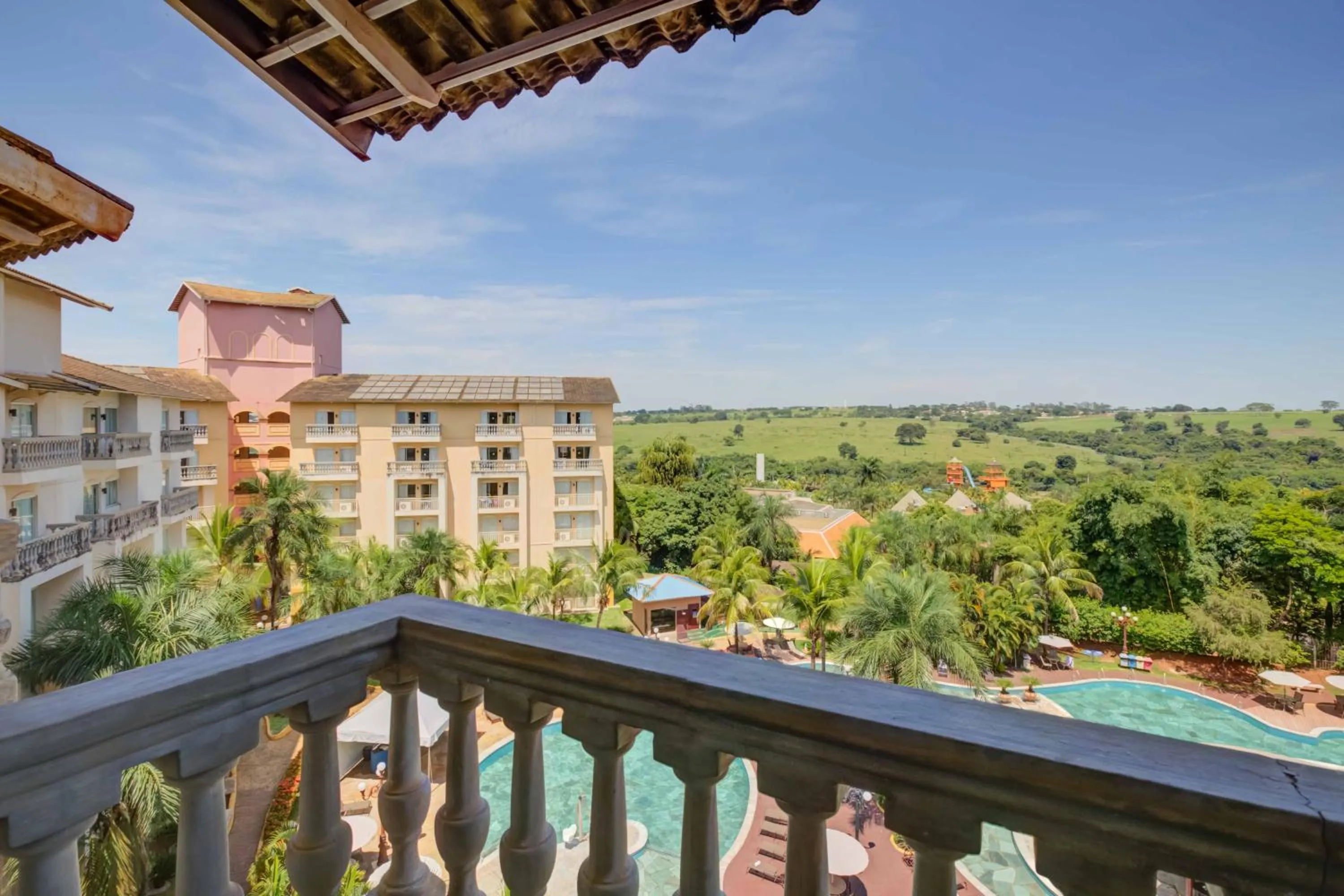 Queen Room with Pool View in Thermas de Olimpia Resort