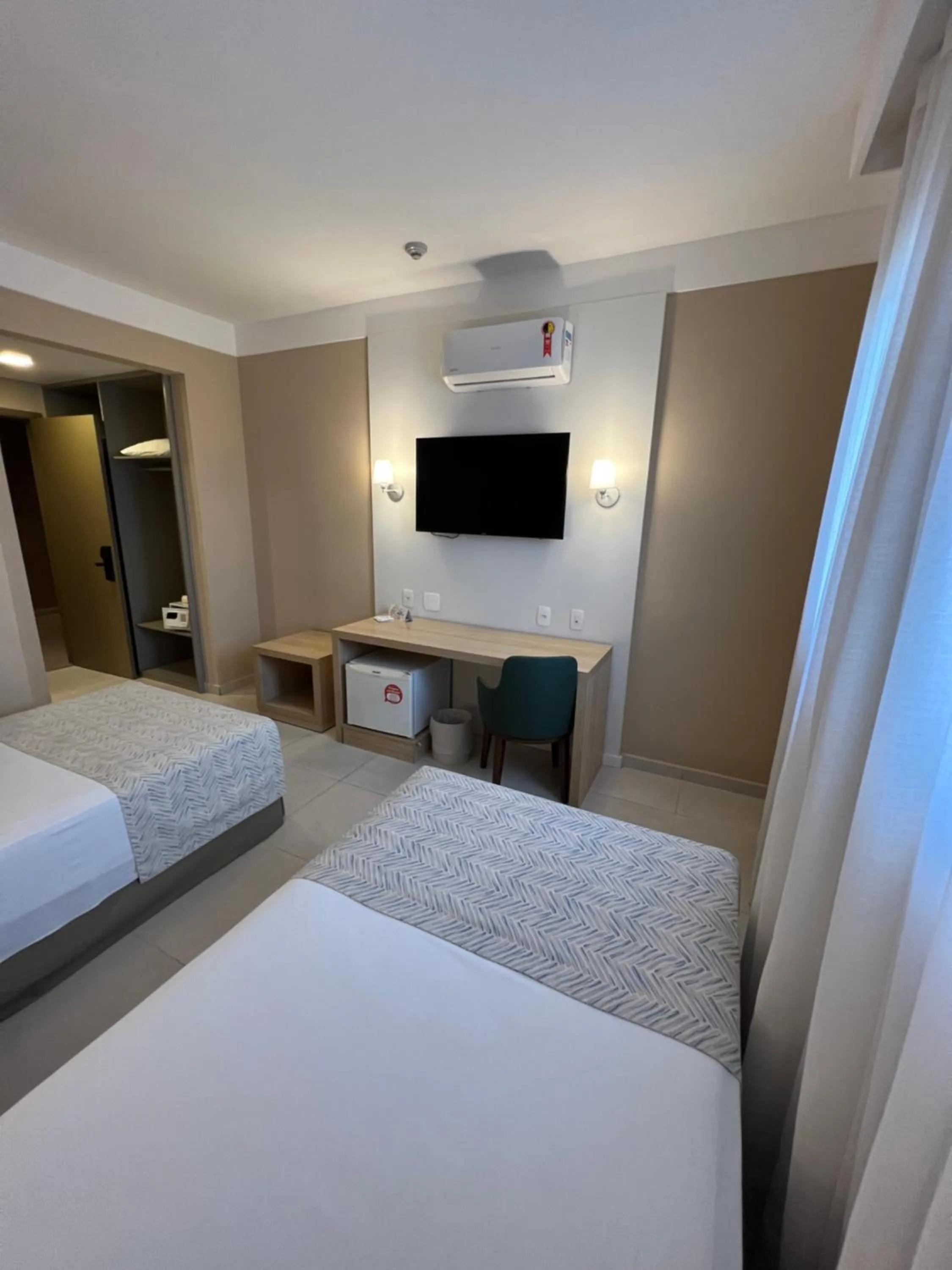 Standard Twin Room - single occupancy in Fildi Hotel