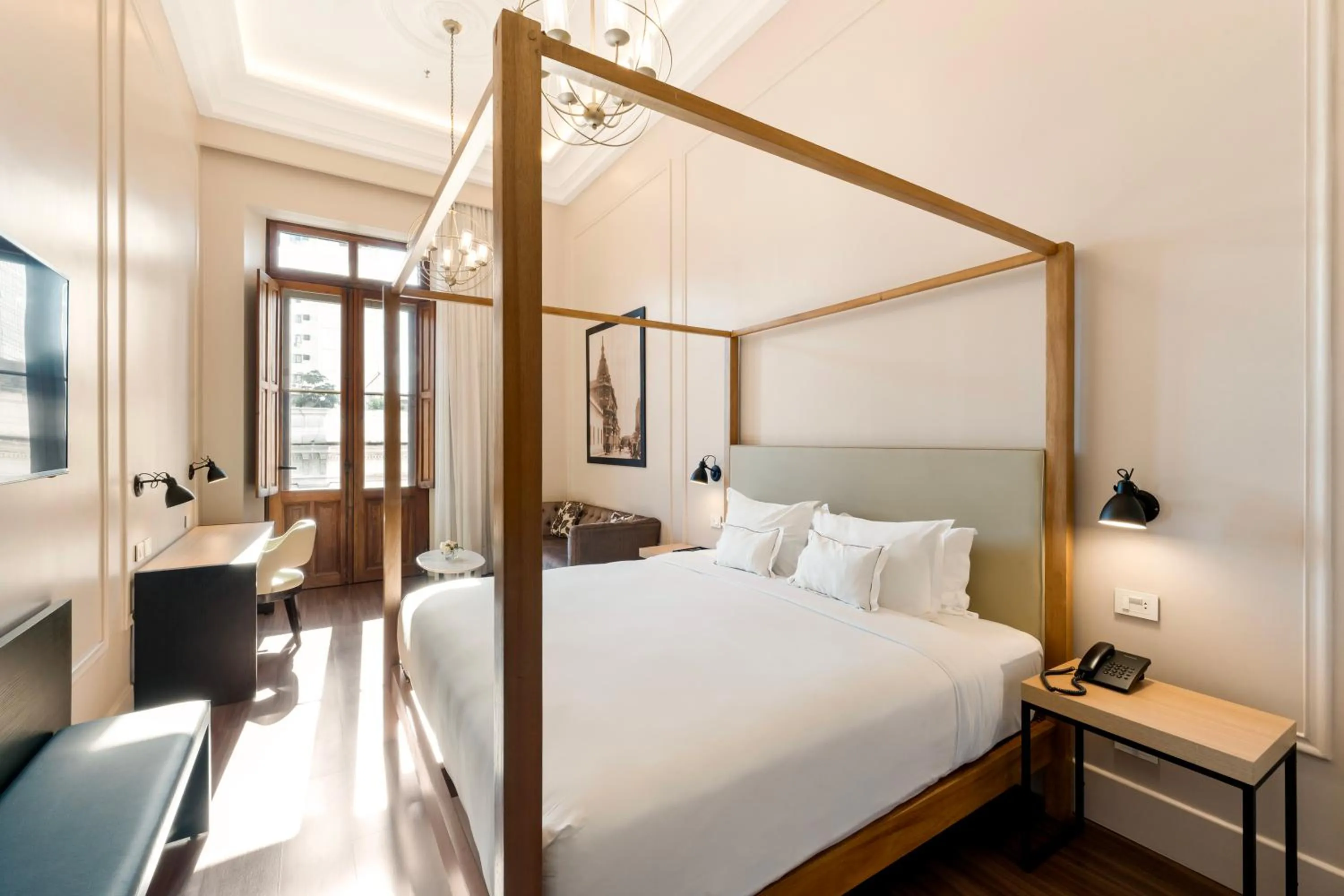 One-Bedroom King Suite in Palmaroga Hotel Asuncion, Tapestry Collection by Hilton