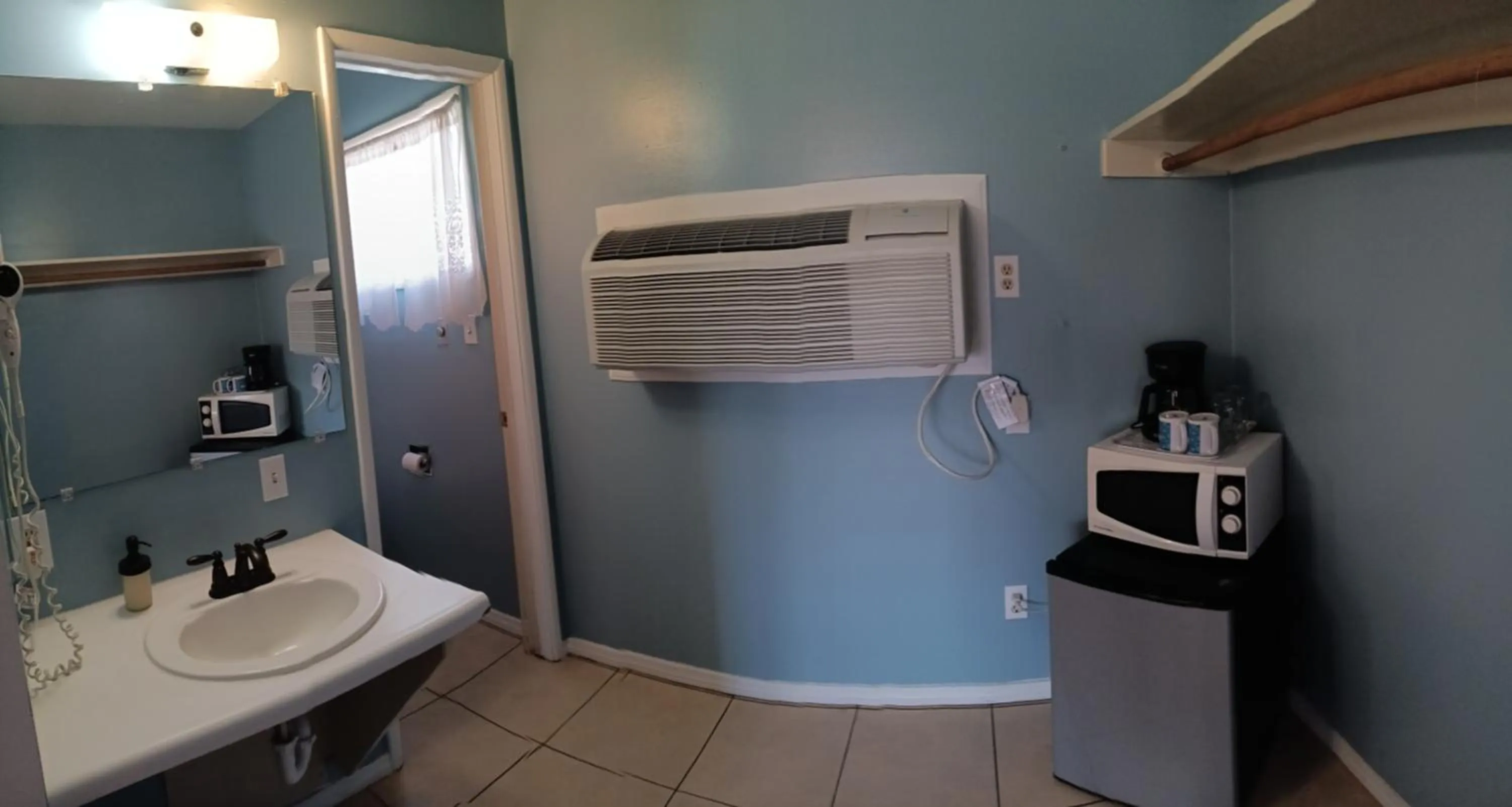 Double Room in El Rancho Motel