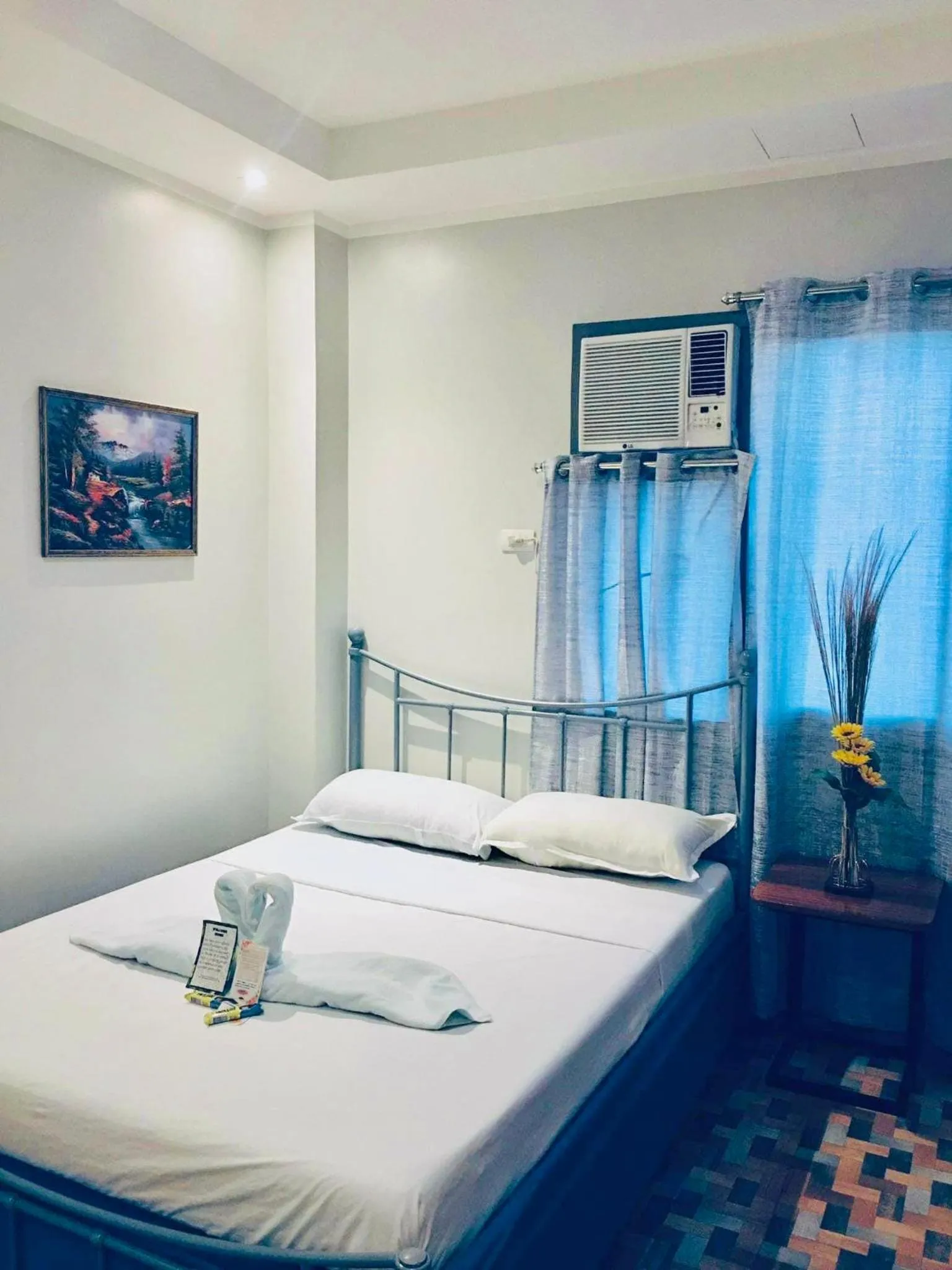 Standard Double Room with Shared Bathroom in Kingswick Residences & Lodge