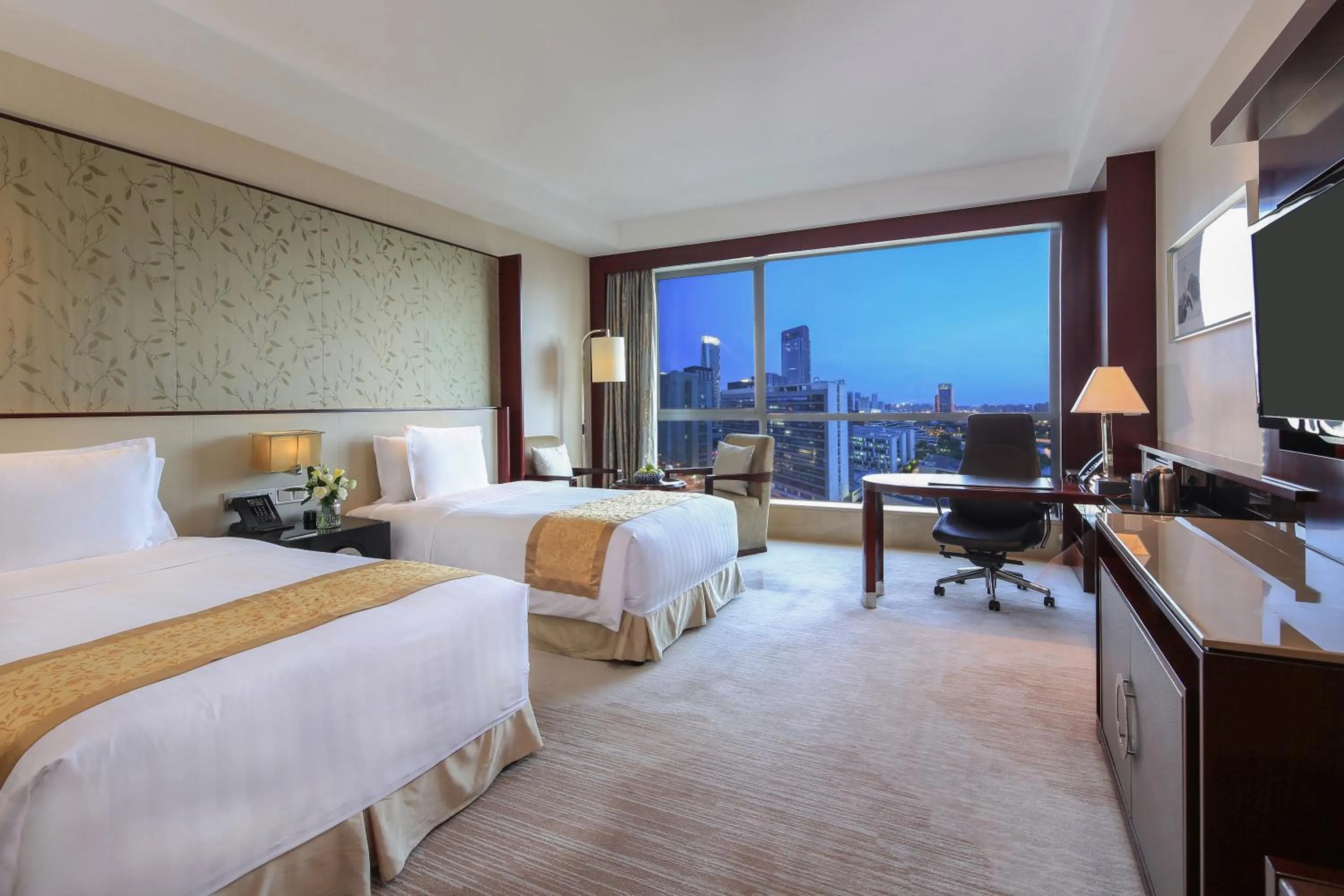 Deluxe Twin Bed Room(Reserve at least one week in advance to enjoy two complimentary daily laundry services and a discount voucher for Madr 99 restaurant) in Pan Pacific Ningbo