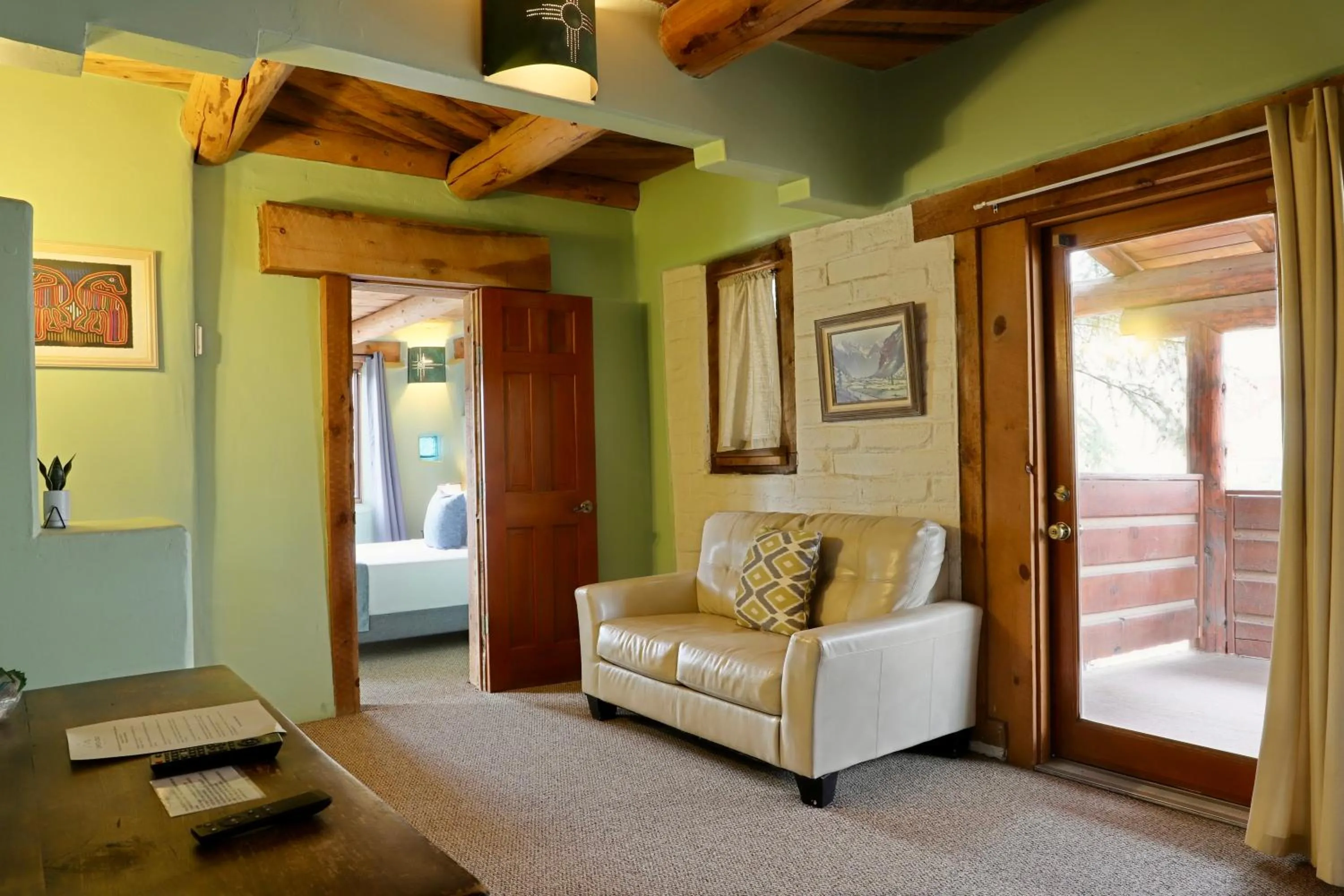 Lodge Two Queen in Chipeta Lodge