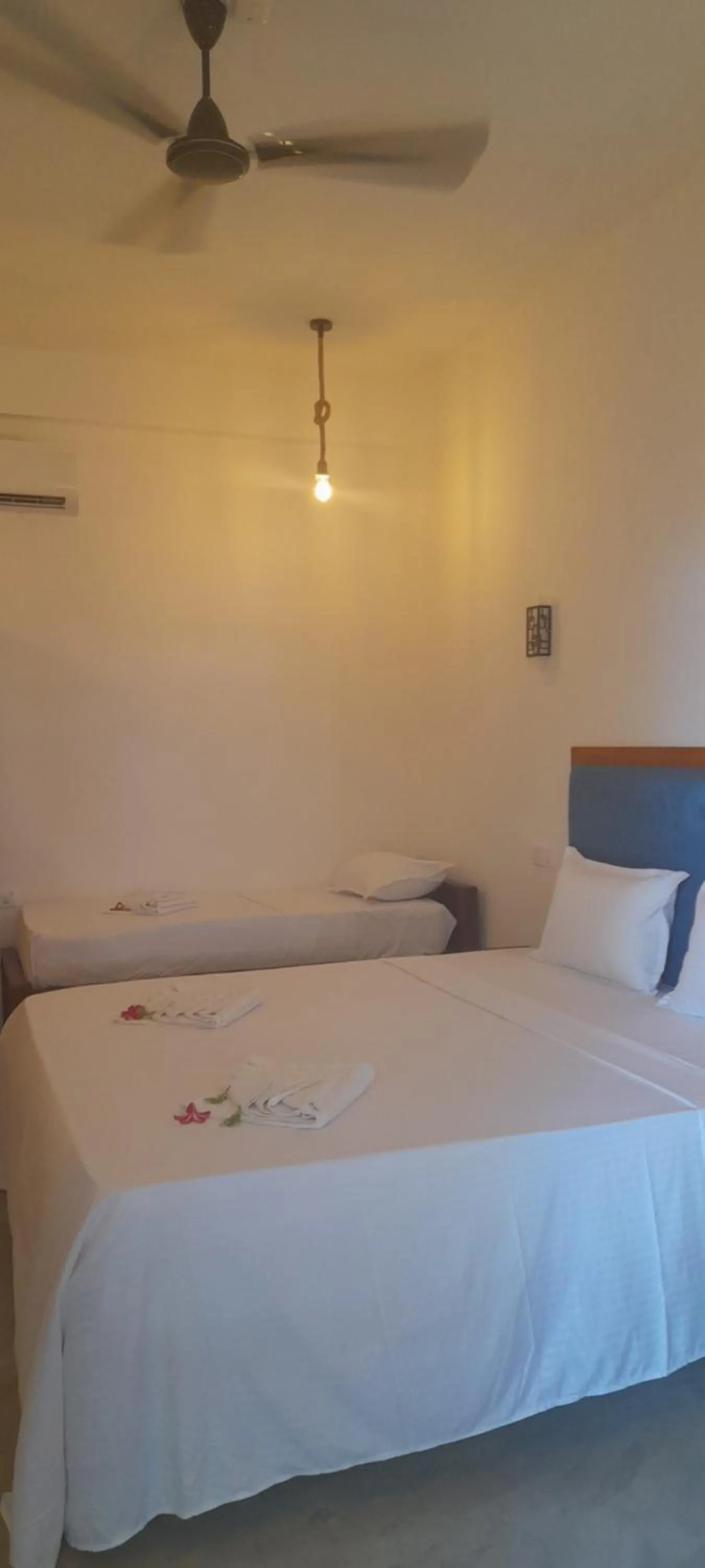 Deluxe Triple Room in Surf Gangs Arugambay