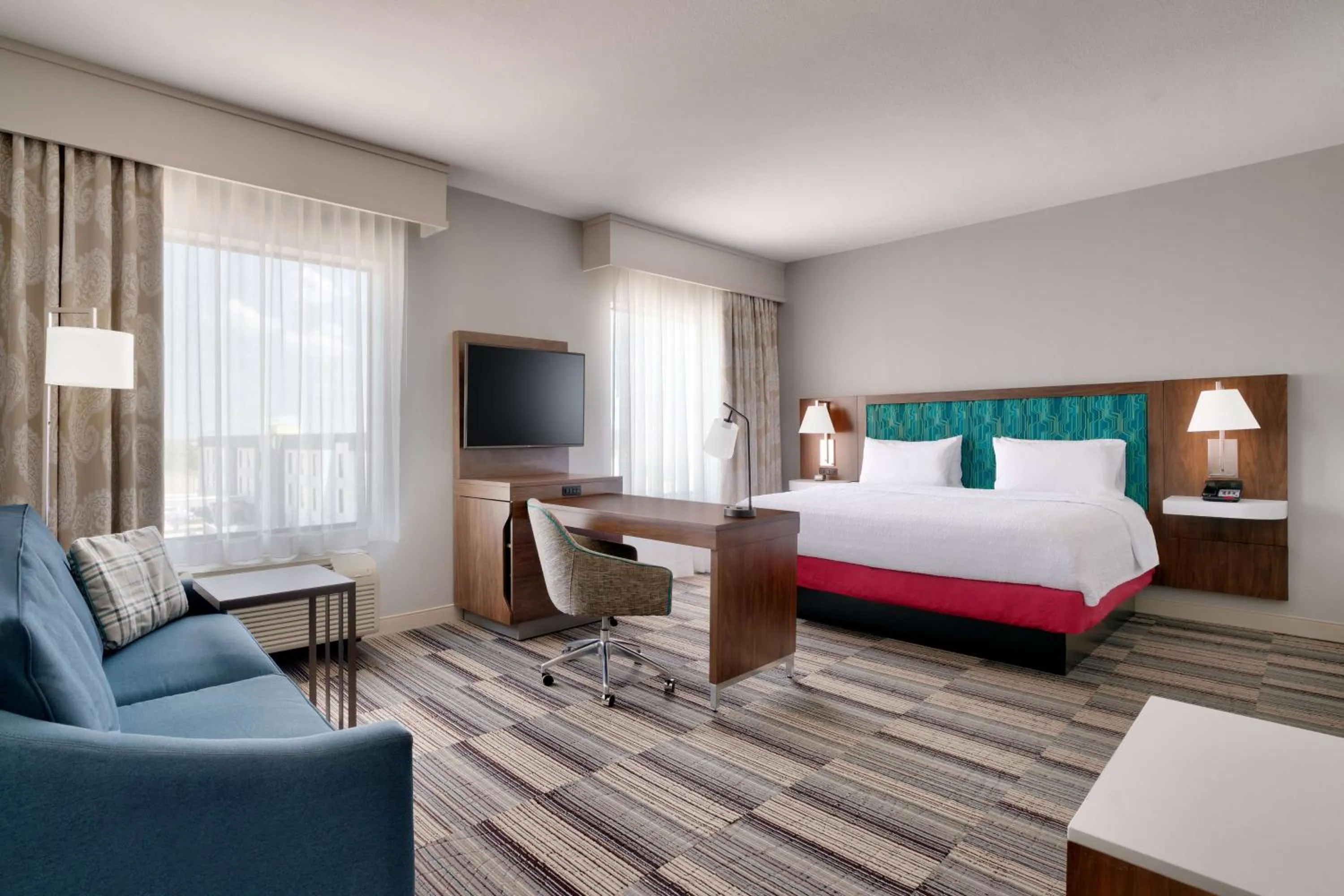 King Room - Mobility Access/Non-Smoking in Hampton Inn & Suites Ft Worth-Burleson