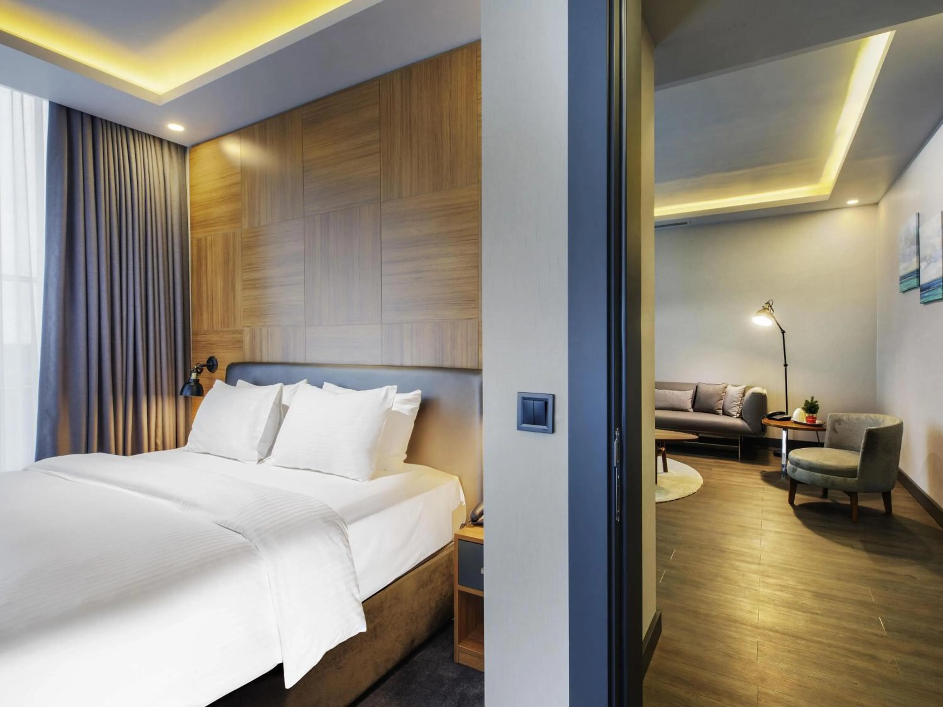 Deluxe Suite in Mercure Istanbul Umraniye