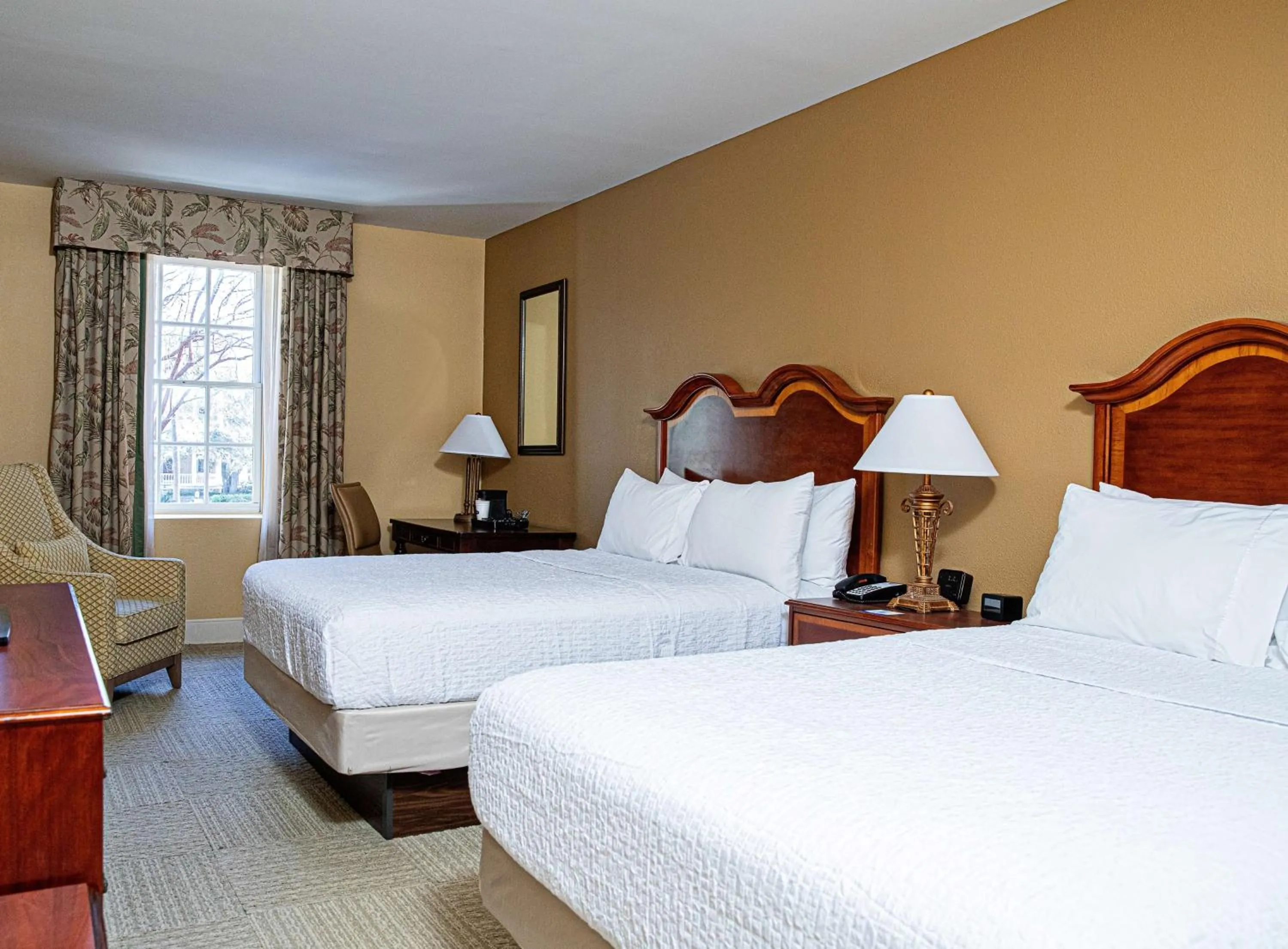 Queen Room with Two Queen Beds and Microwave - Non-Smoking in Hampton Inn Charleston-Historic District