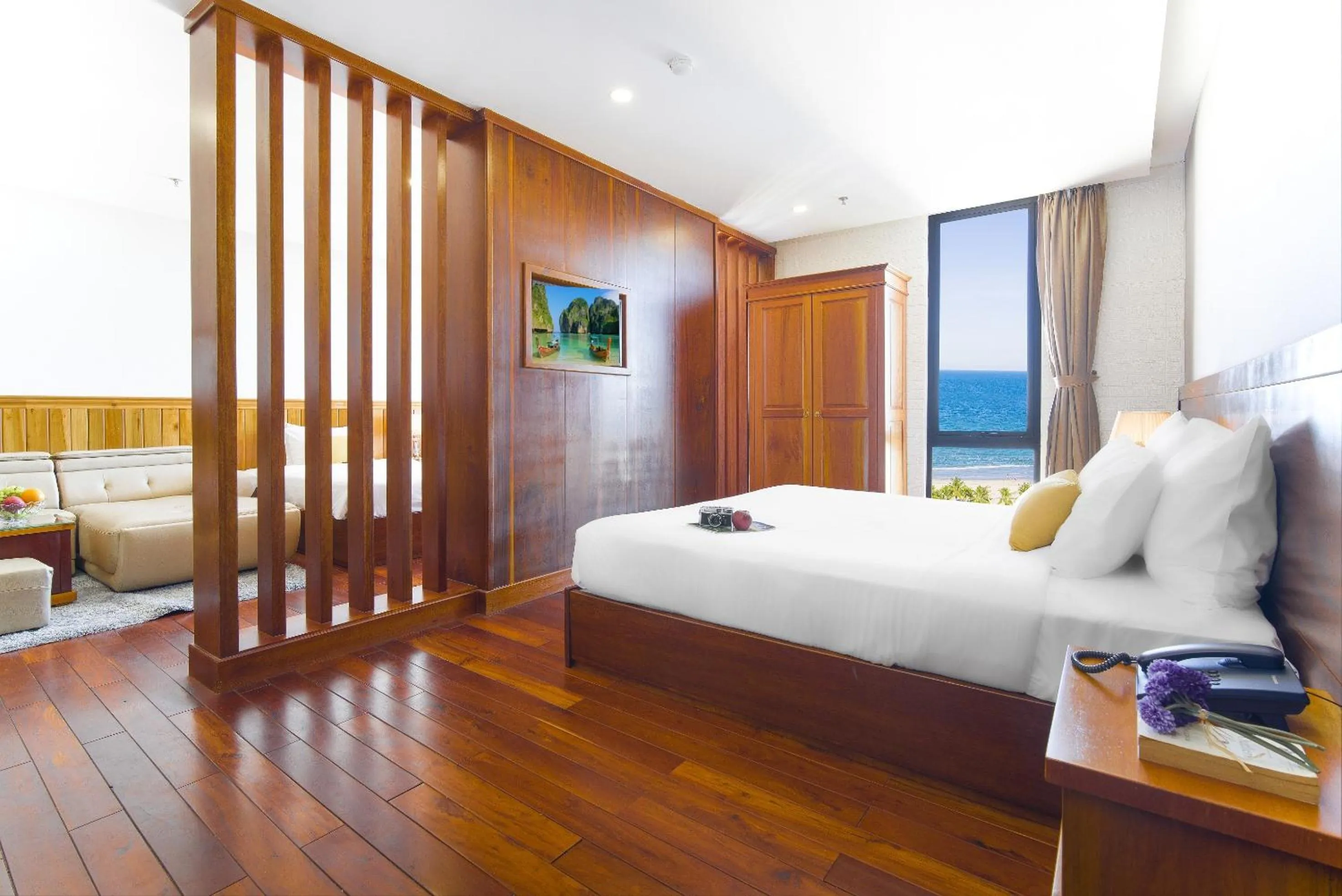 Family Suite with Sea View in Sunny Ocean Hotel & Spa