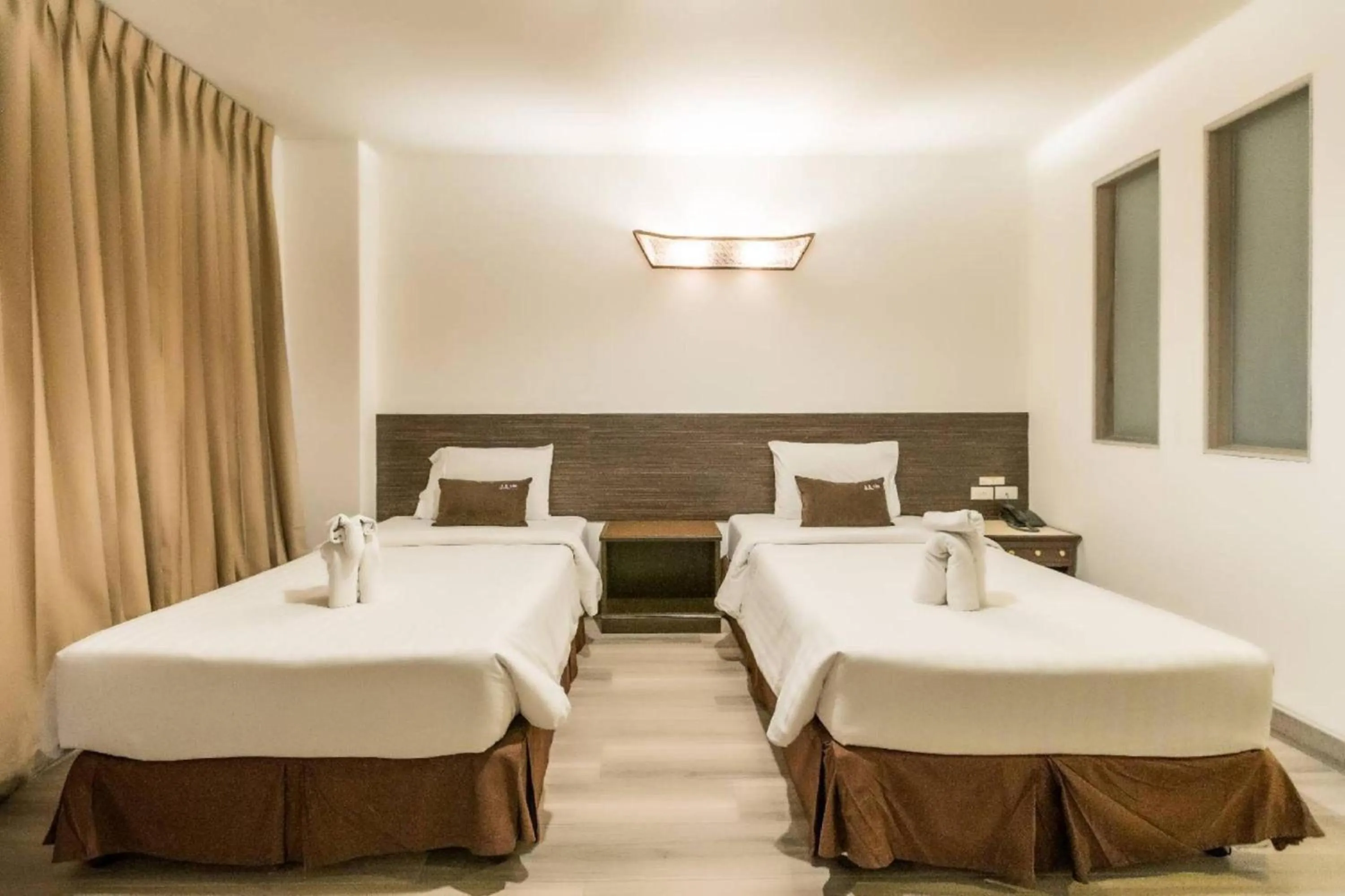 Superior Twin Room in Sunday JA Plus Hotel