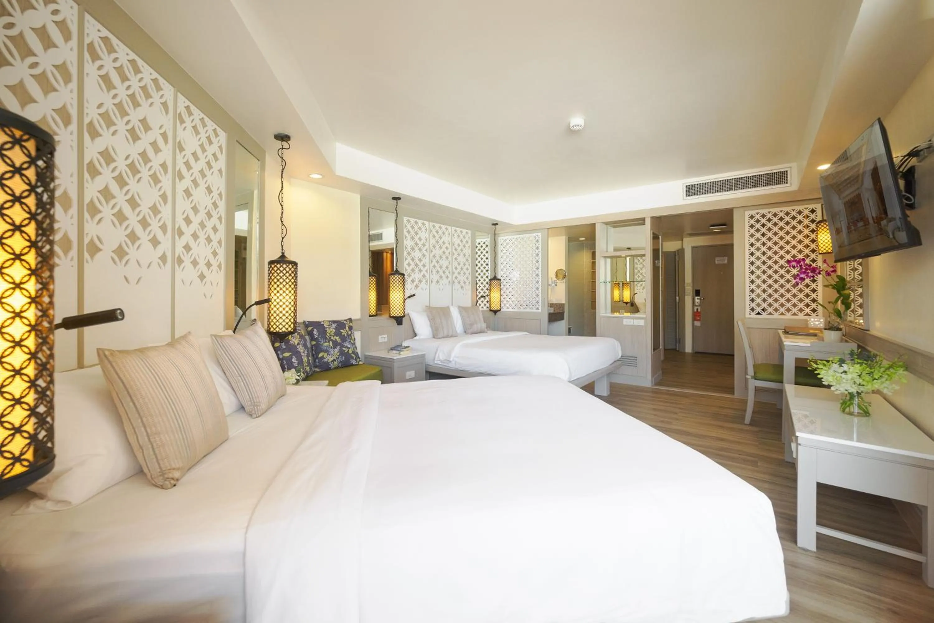 Deluxe Room (Bhuri Wing) in Katathani Phuket Beach Resort - SHA Extra Plus