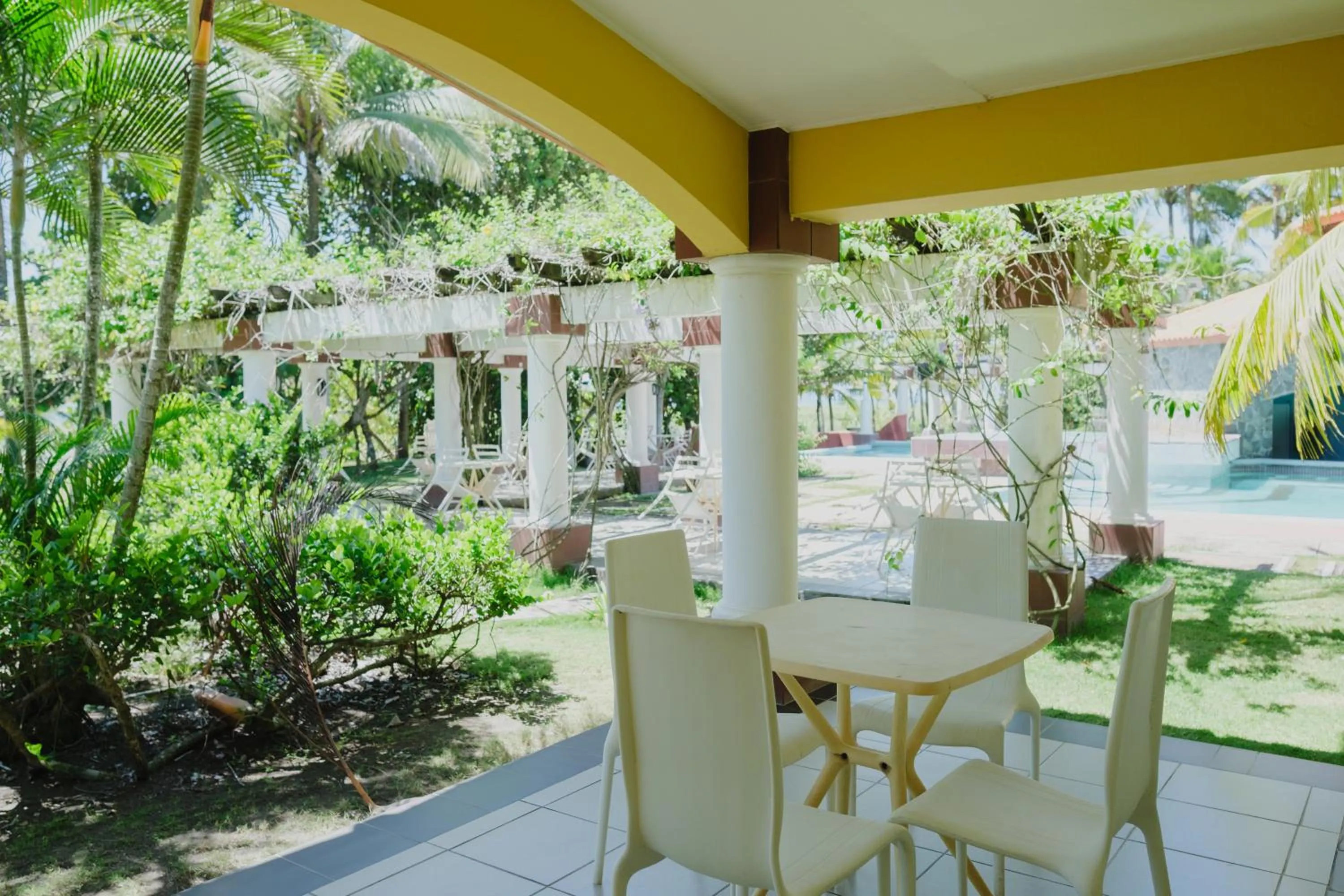 OCEANFRONT ACCESSIBLE 2 QUEEN BEDS WITH TERRACE in Las Olas Beach Resort