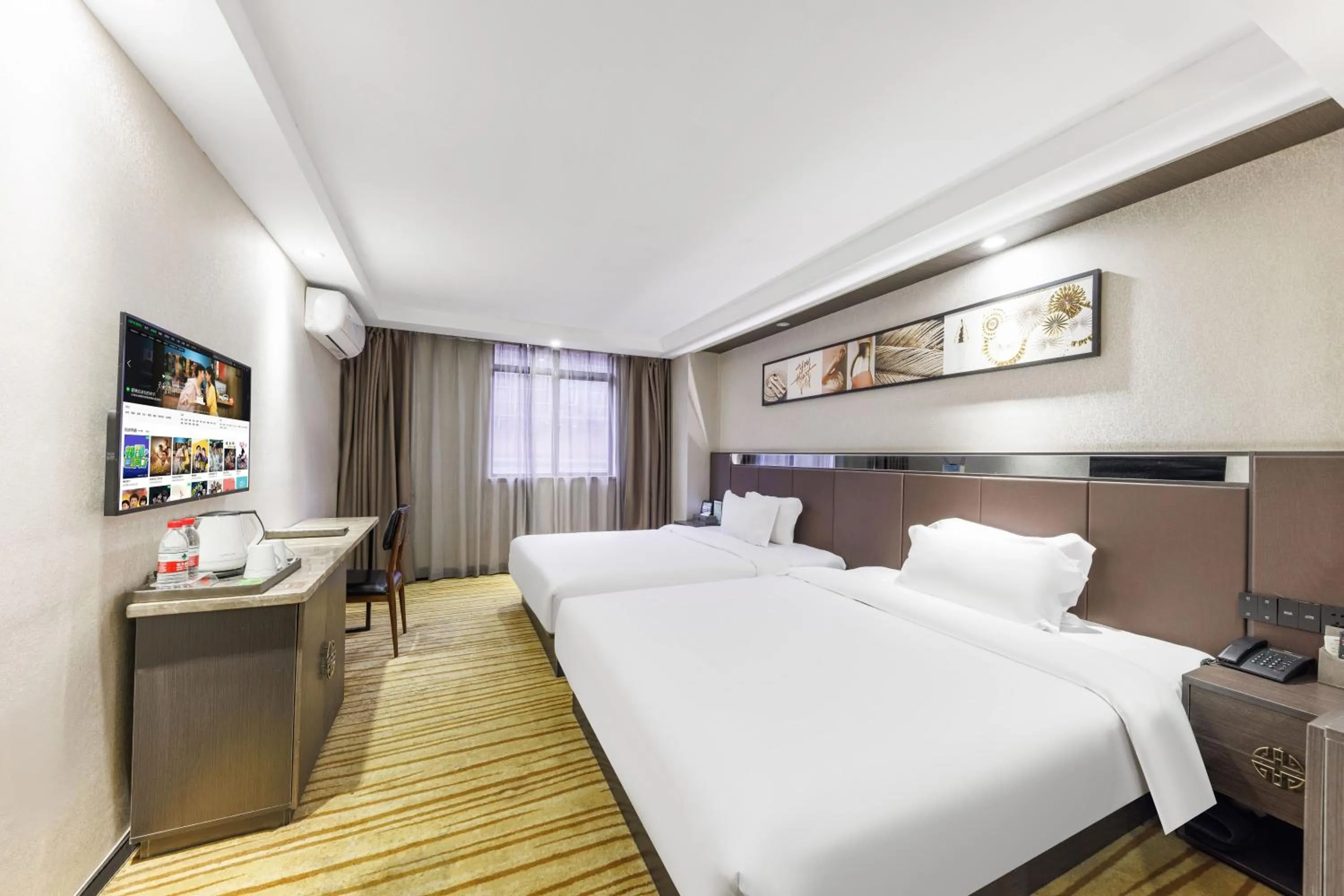 Business Twin Room in Fuhao Hotel