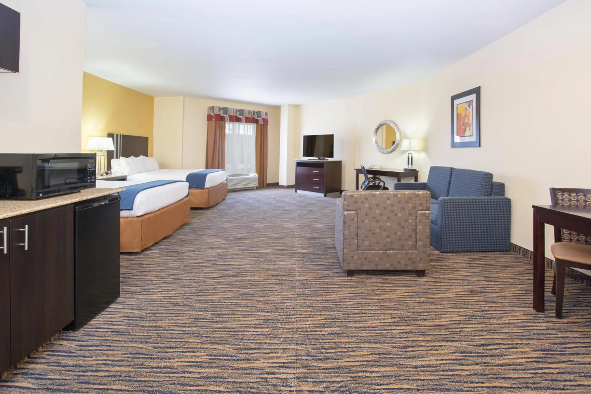 Suite with Two Queen Beds in Holiday Inn Express & Suites Denver North - Thornton by IHG