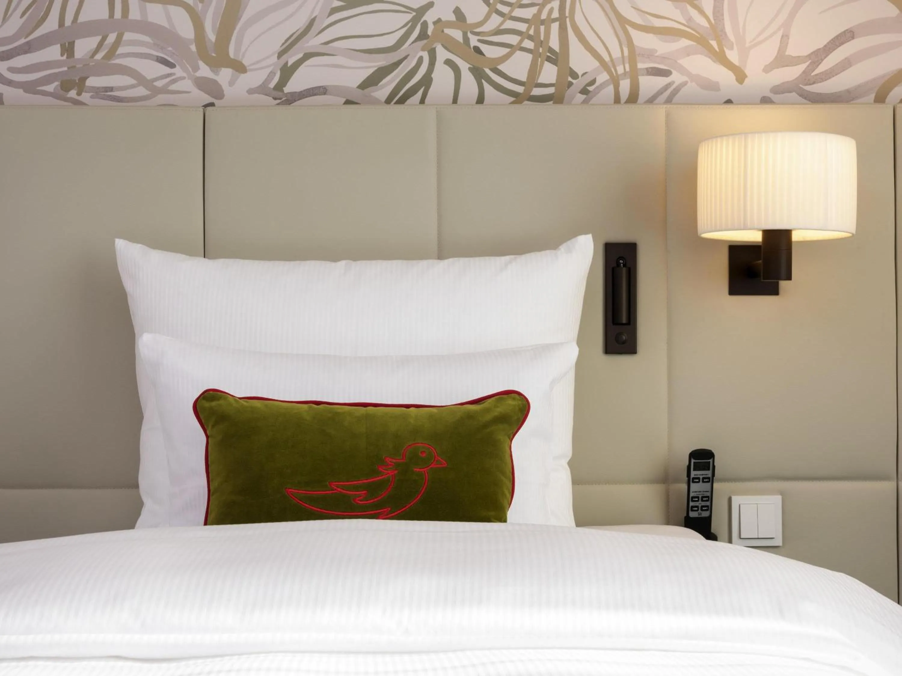 Family Queen Room - Two Connecting Rooms in Mövenpick Hotel Stuttgart Messe & Congress