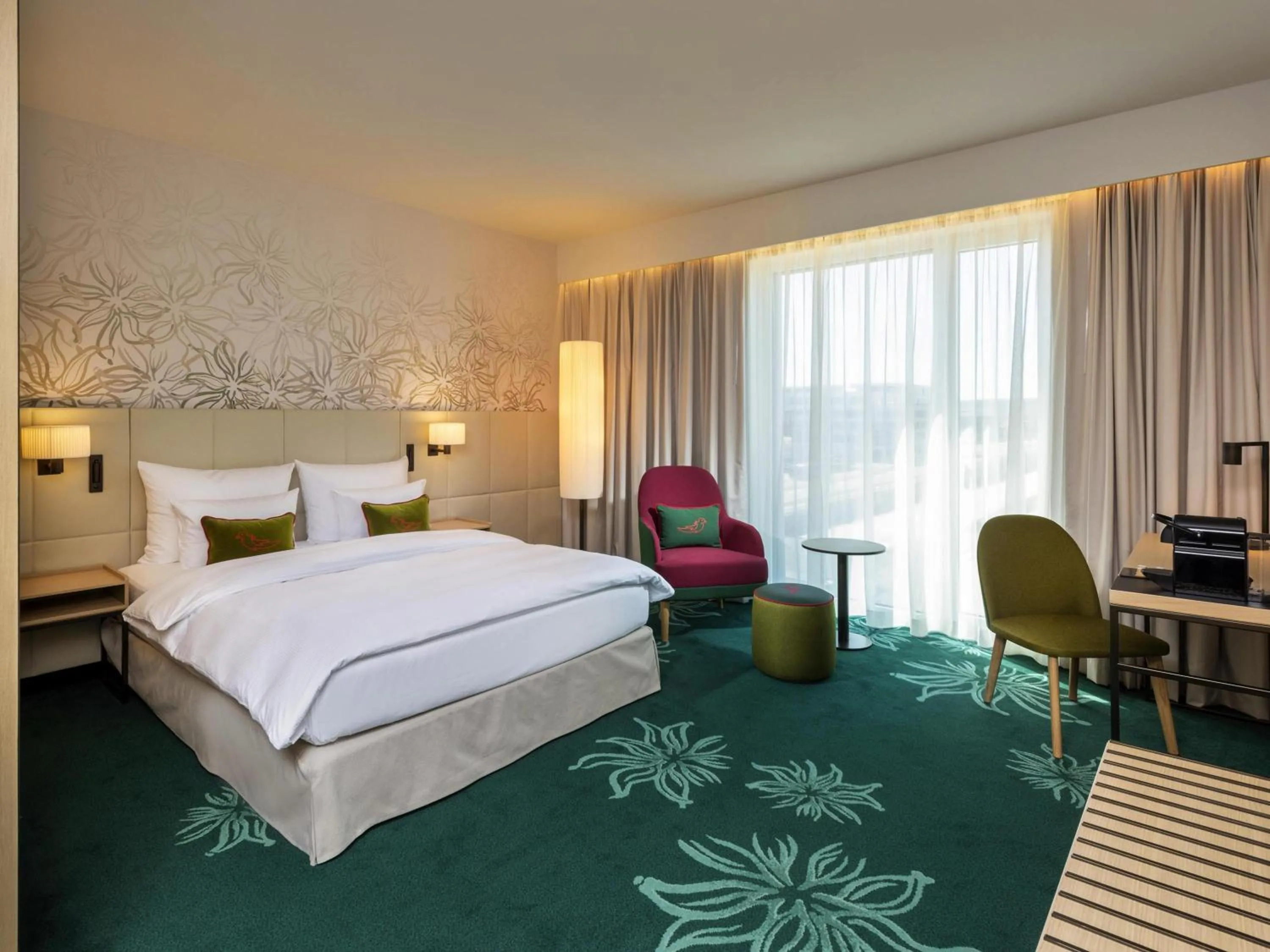 Superior King Room in Mövenpick Hotel Stuttgart Messe & Congress