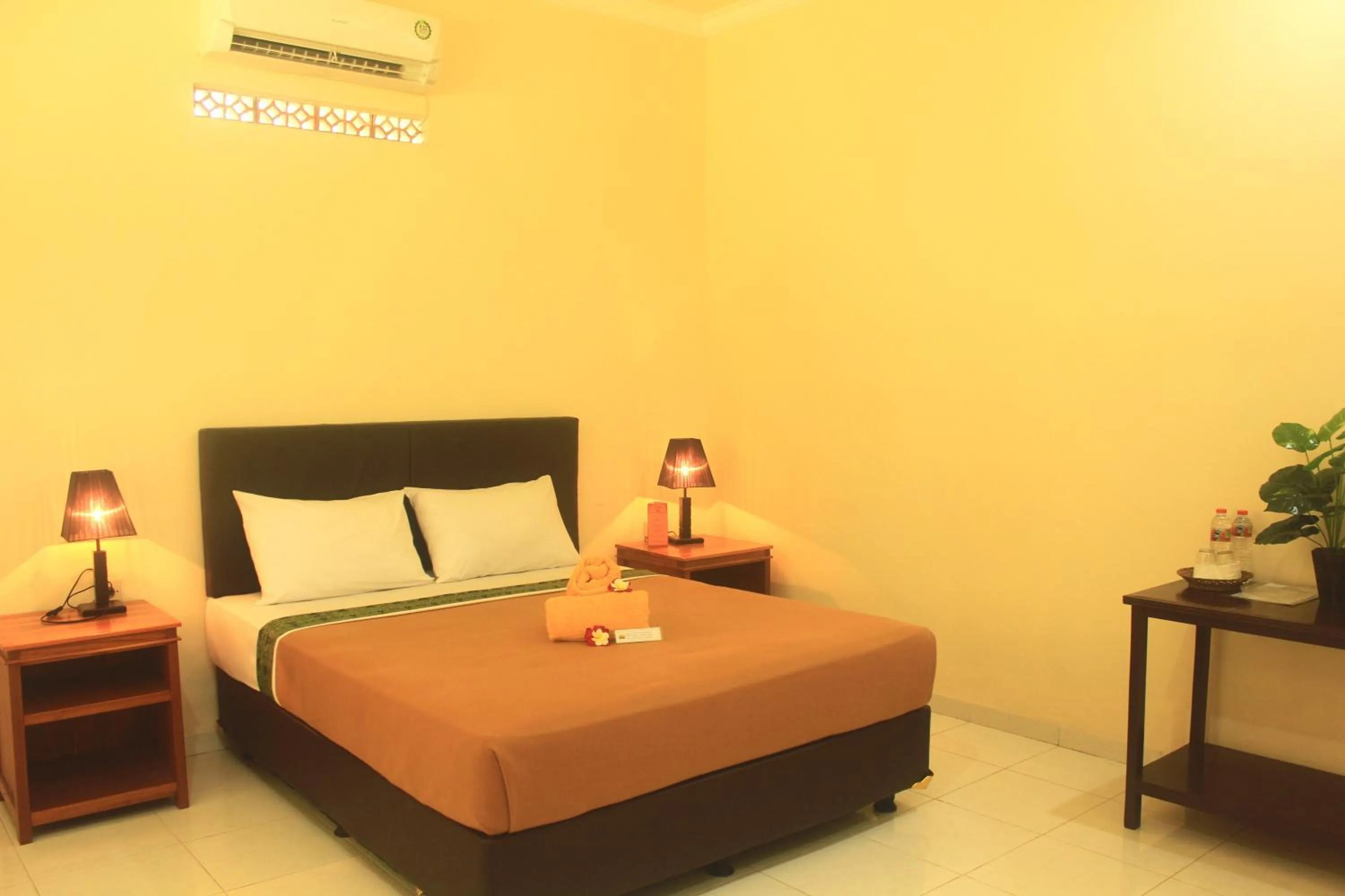 Standard Double Room with Garden View in Lovina Beach Hotel