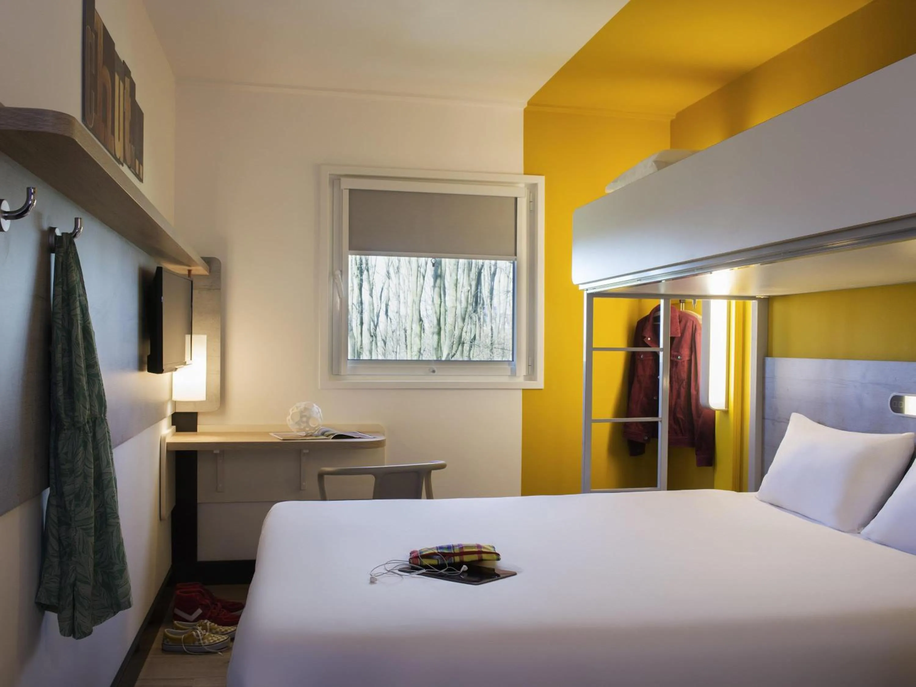 Standard Room with One Double Bed and One Bunk Bed in ibis budget Amsterdam Airport