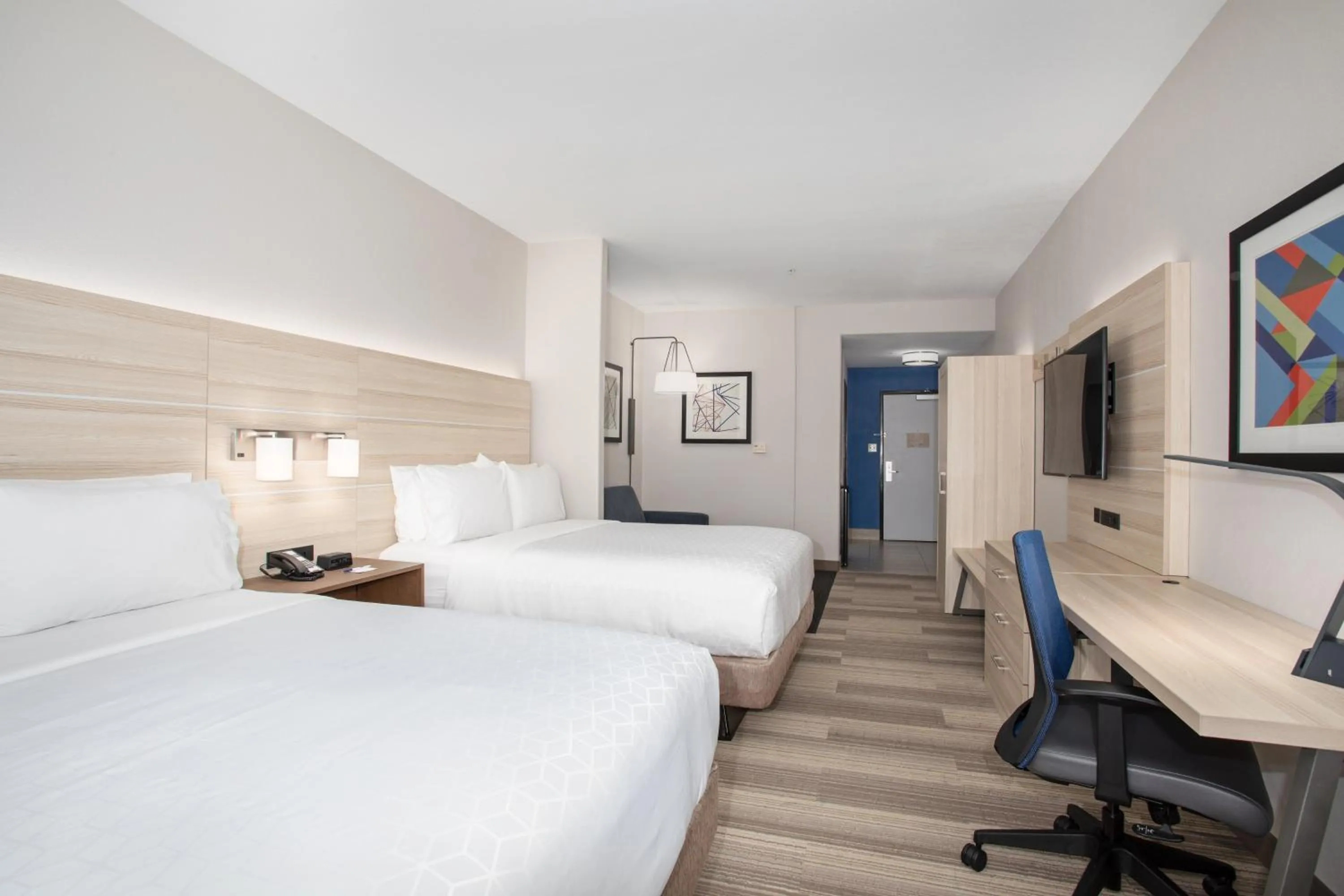 Two Single Beds Suite in Holiday Inn Express & Suites Phoenix Glendale Dist by IHG