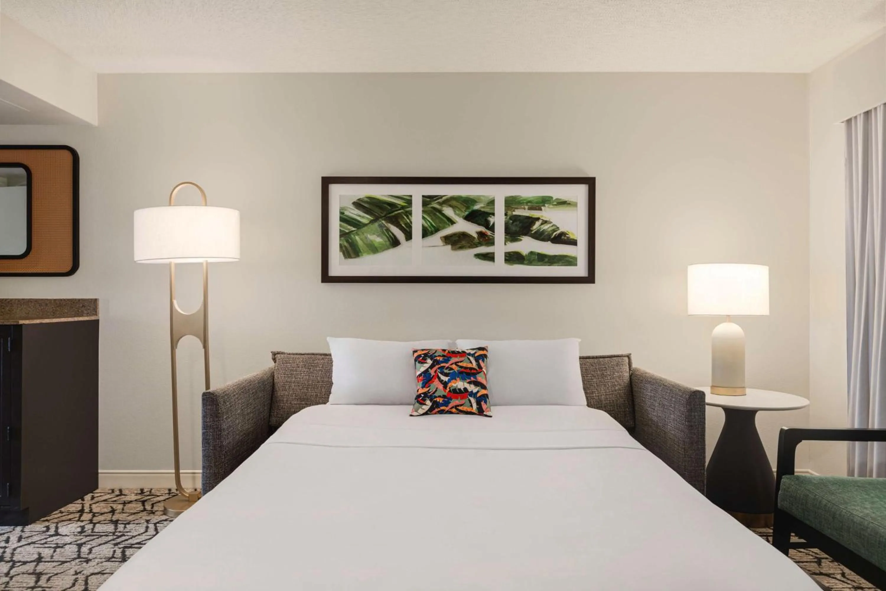 Suite with Two Queen Beds and Roll-In Shower - Mobility/Hearing Access in Embassy Suites by Hilton Fort Lauderdale 17th Street