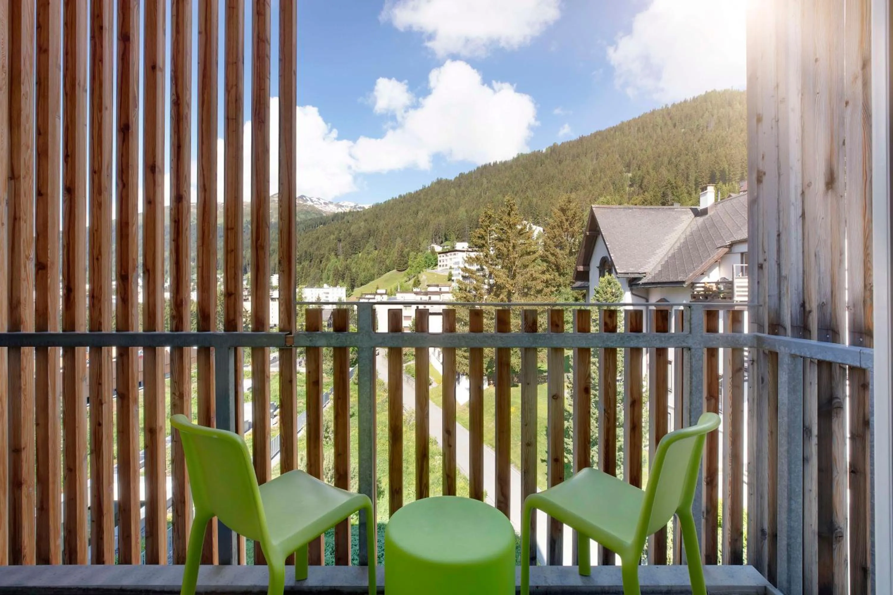 King Room - Mobility Accessible  in Hilton Garden Inn Davos