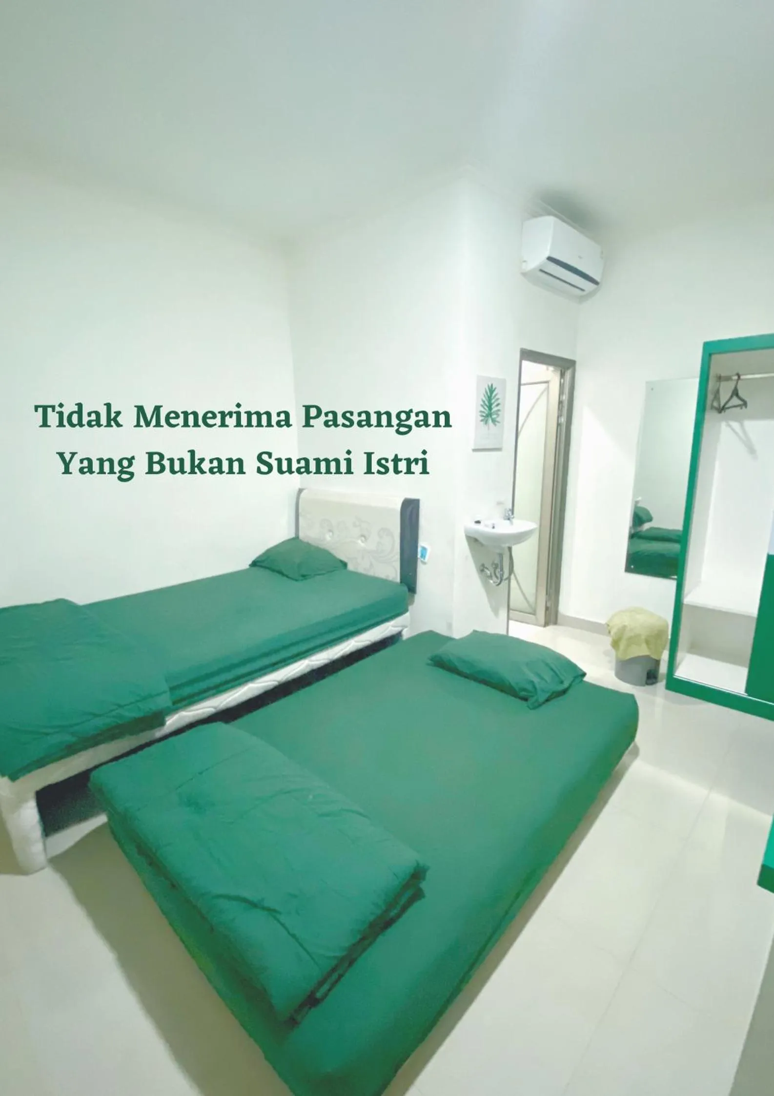 Twin Room - single occupancy in Anugrah Inn