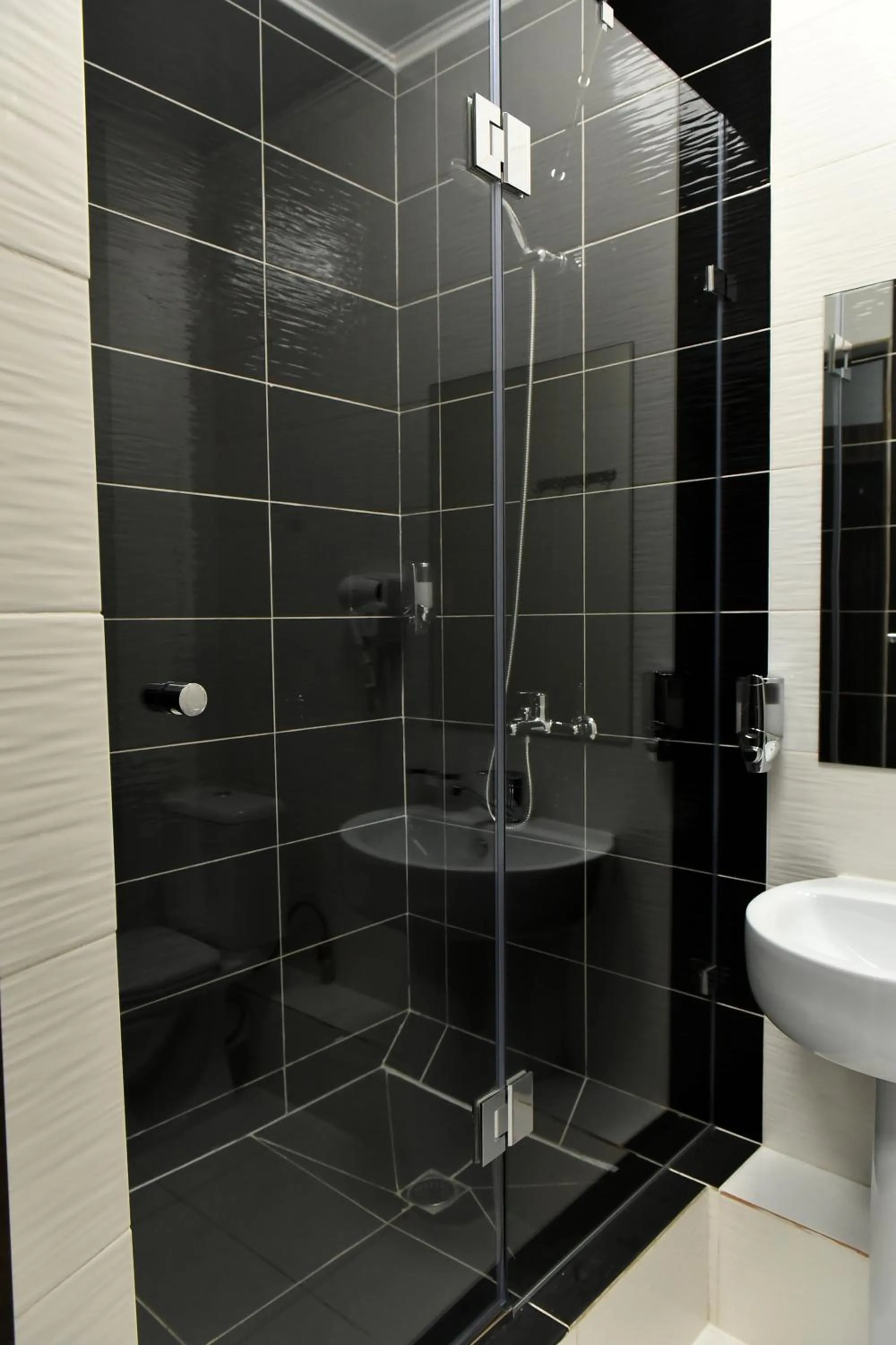 Deluxe Twin Room in Premier Inn Astana