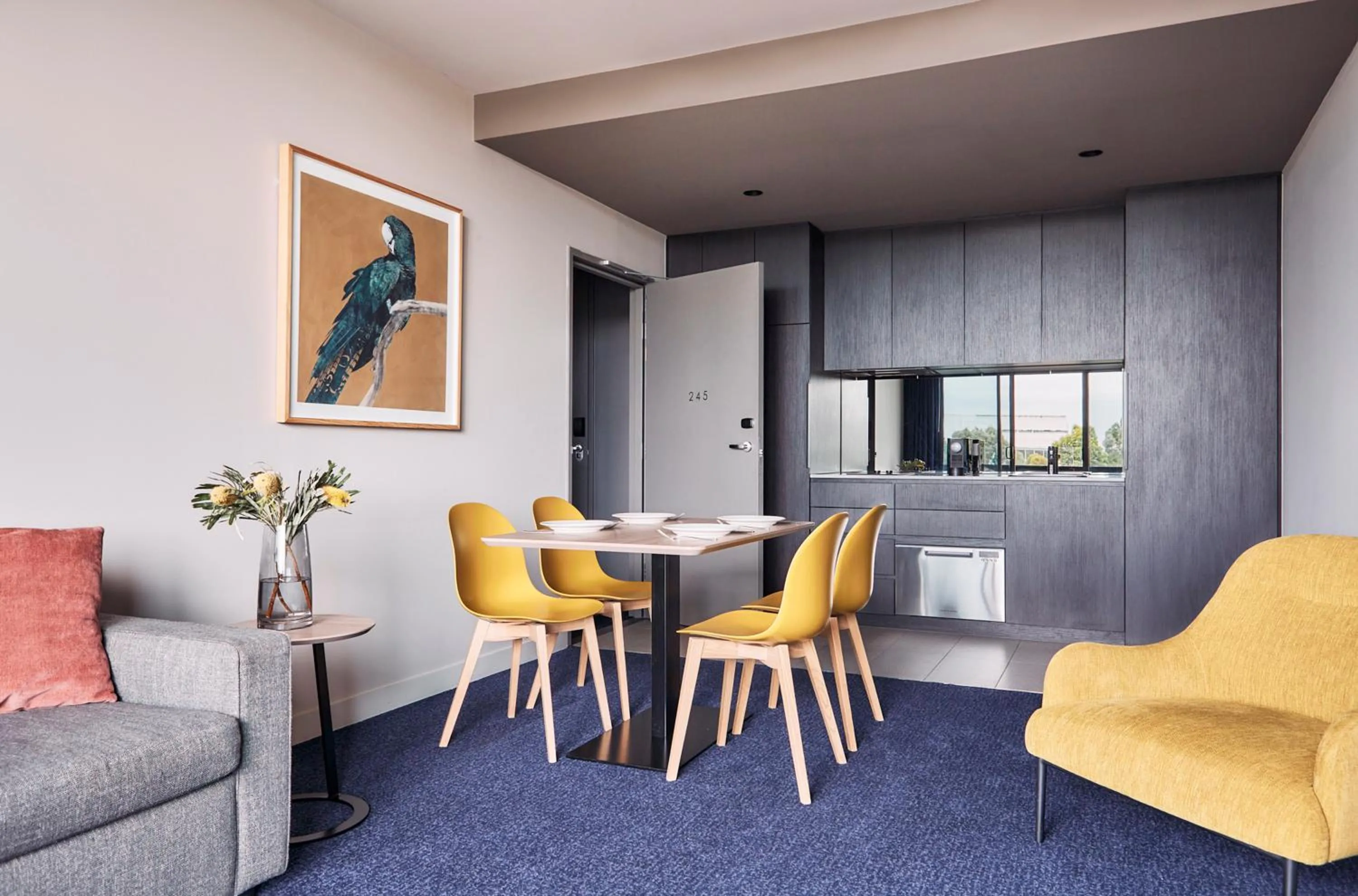 Two-Bedroom Apartment in Mantra Melbourne Epping